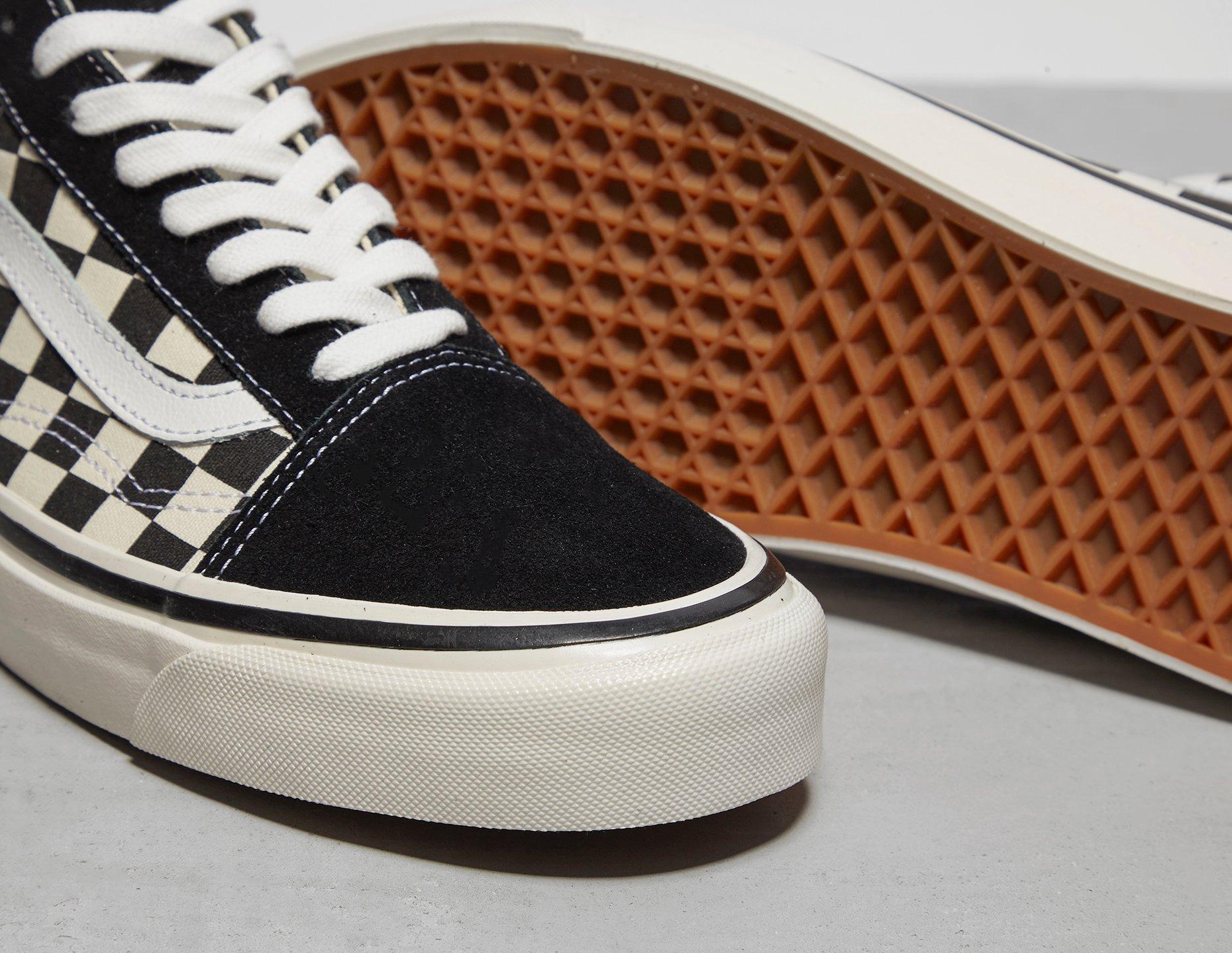 vans anaheim old skool checkerboard women's