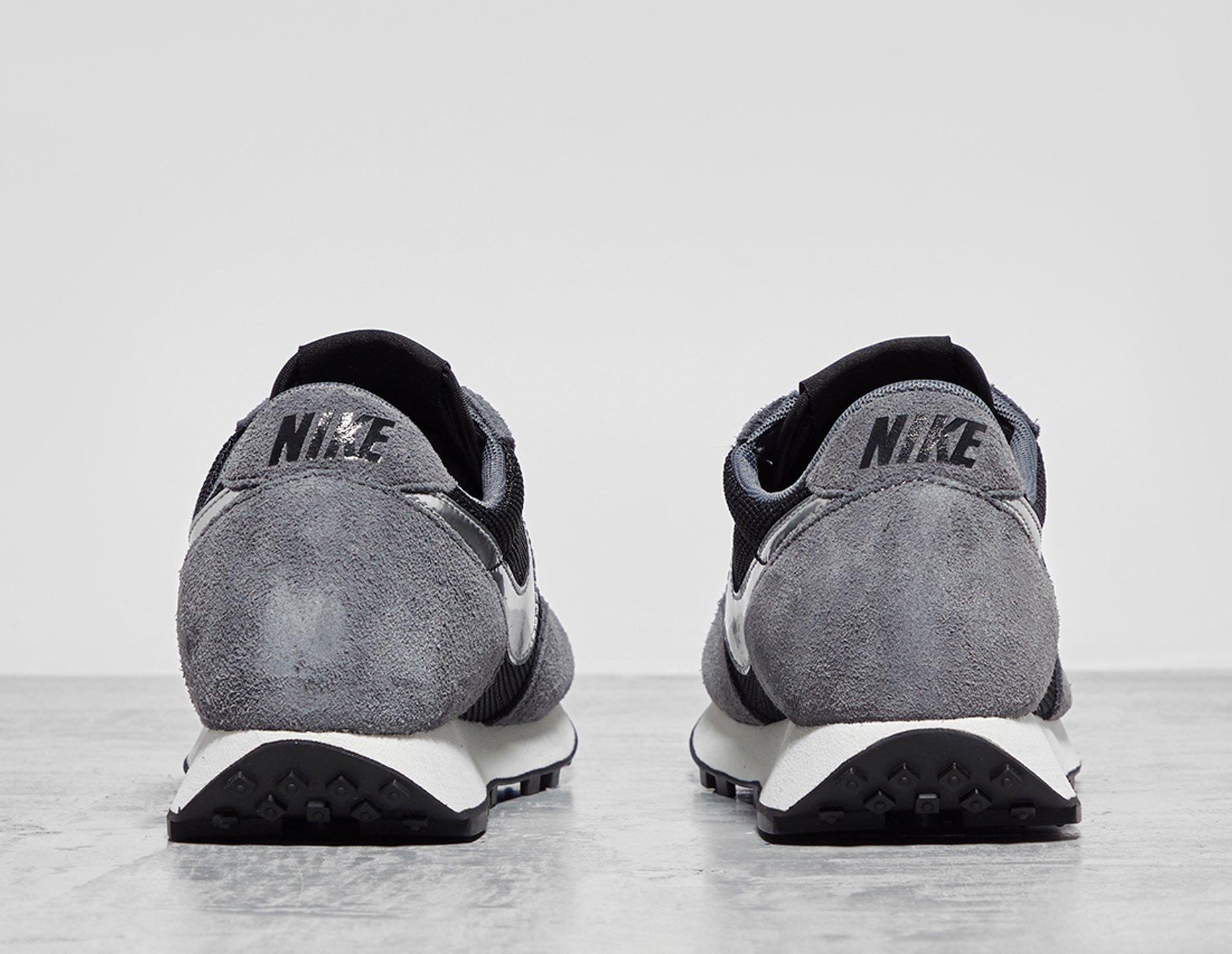 nike daybreak sp black silver
