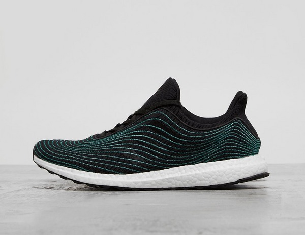 Black Adidas Ultra Boost Dna Parley Cim