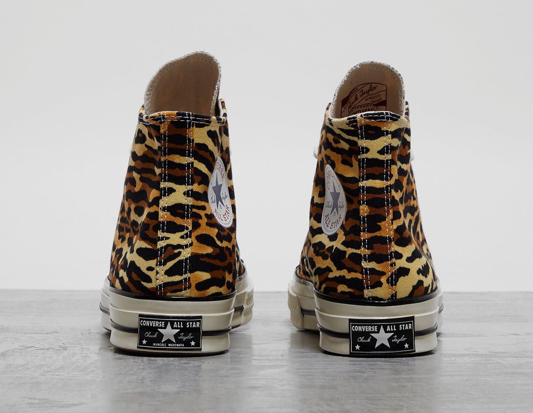 converse with fur inside