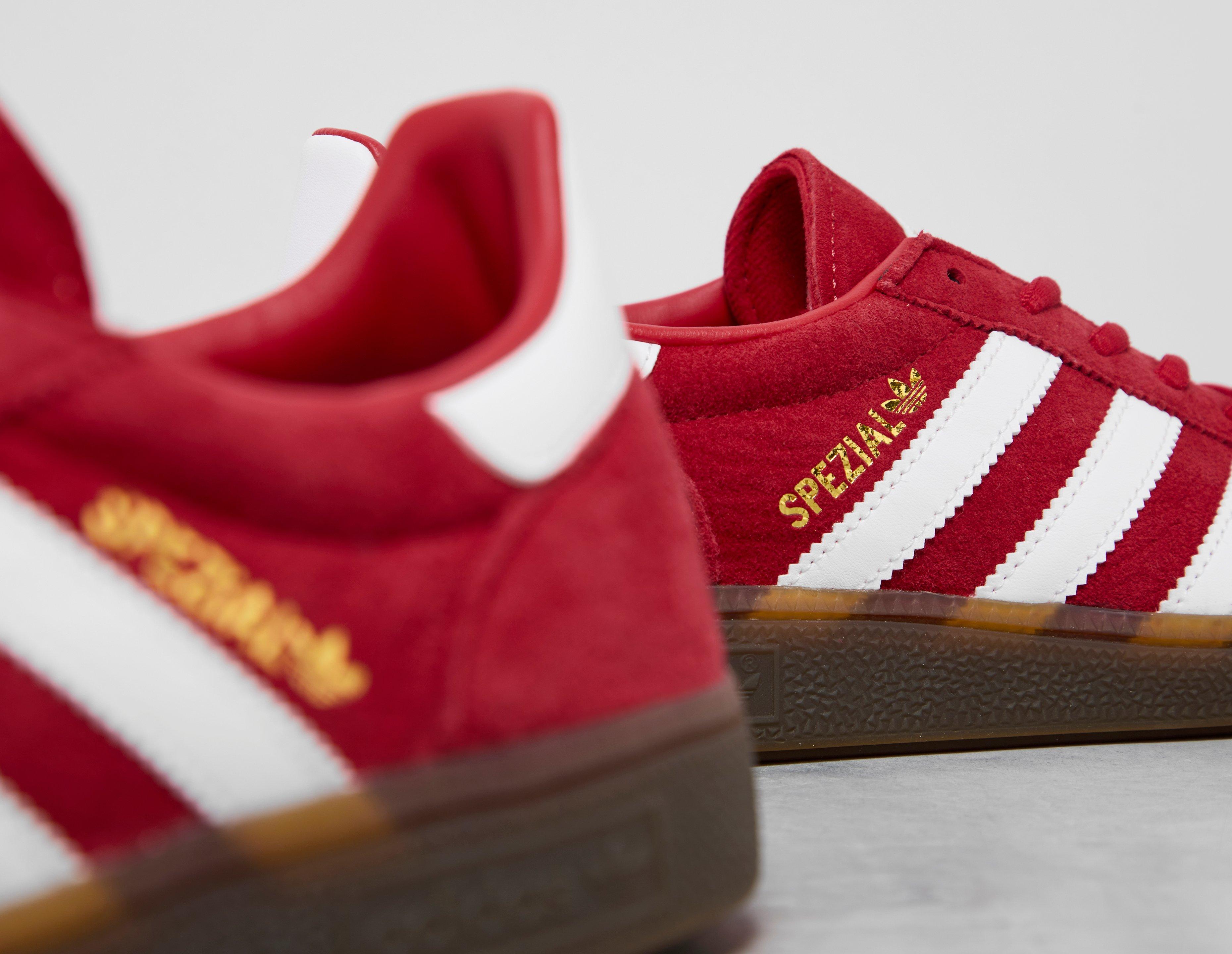 Adidas store spezial red