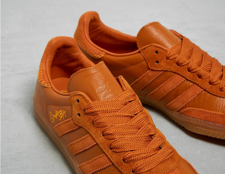 adidas zwart voetbalschoen black friday | Orange adidas Originals