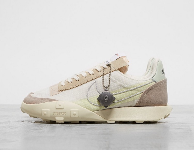 nike women's waffle racer lx