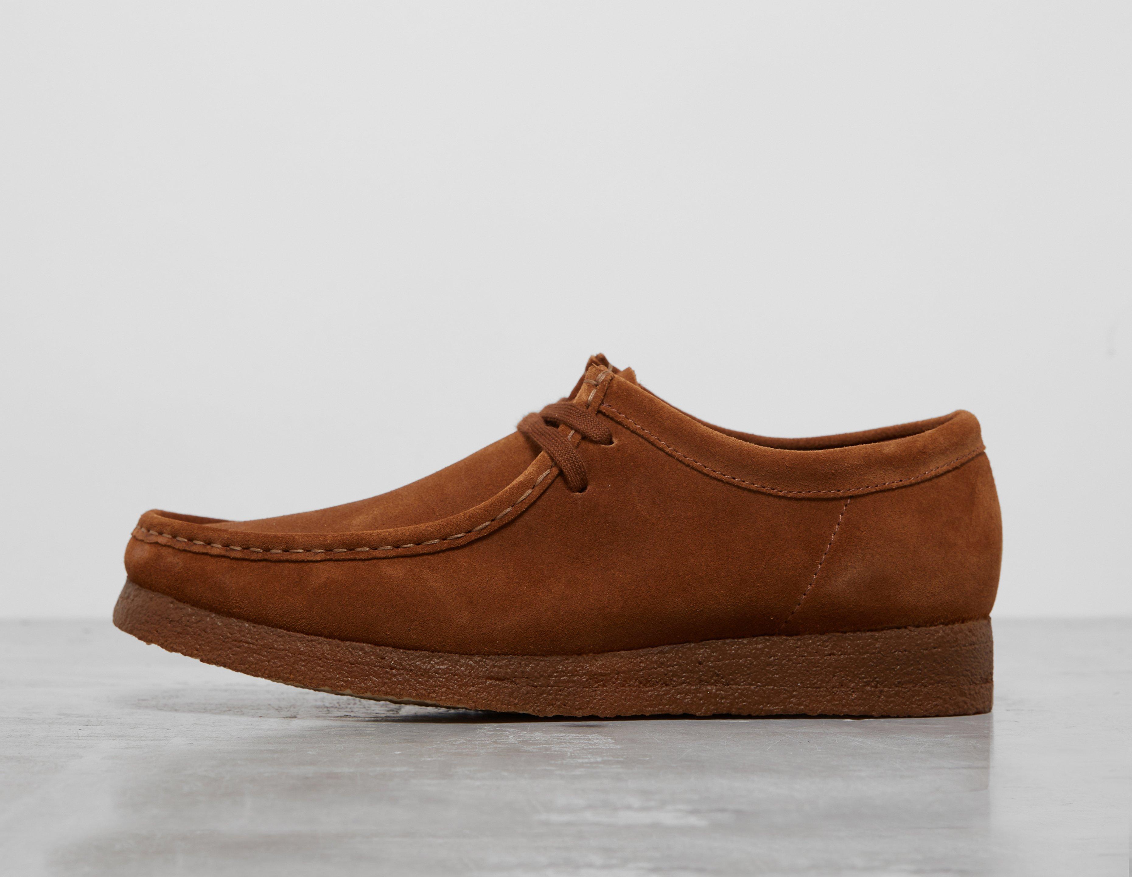 Cola clarks hot sale wallabees