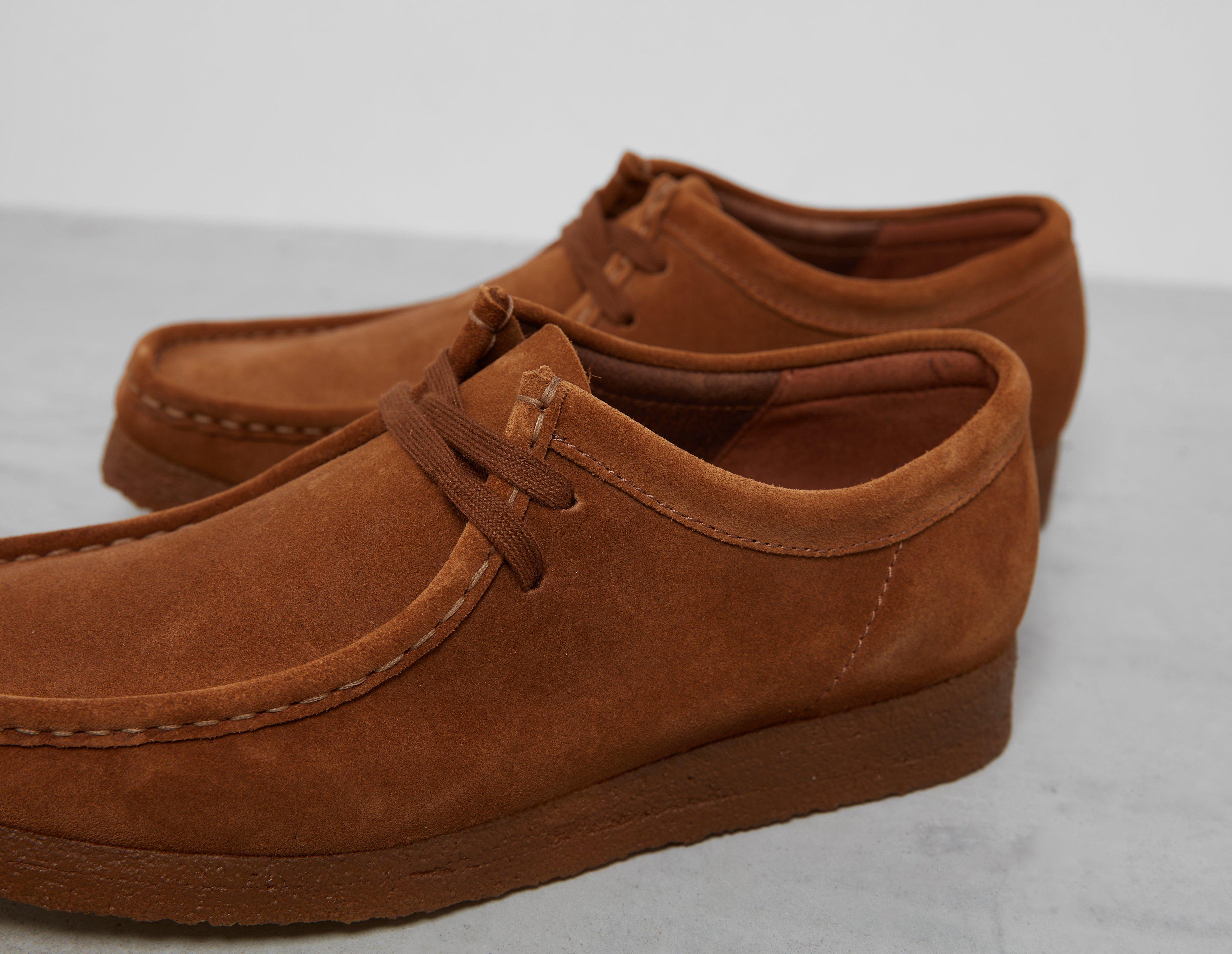 Brown 2024 wallabee shoes