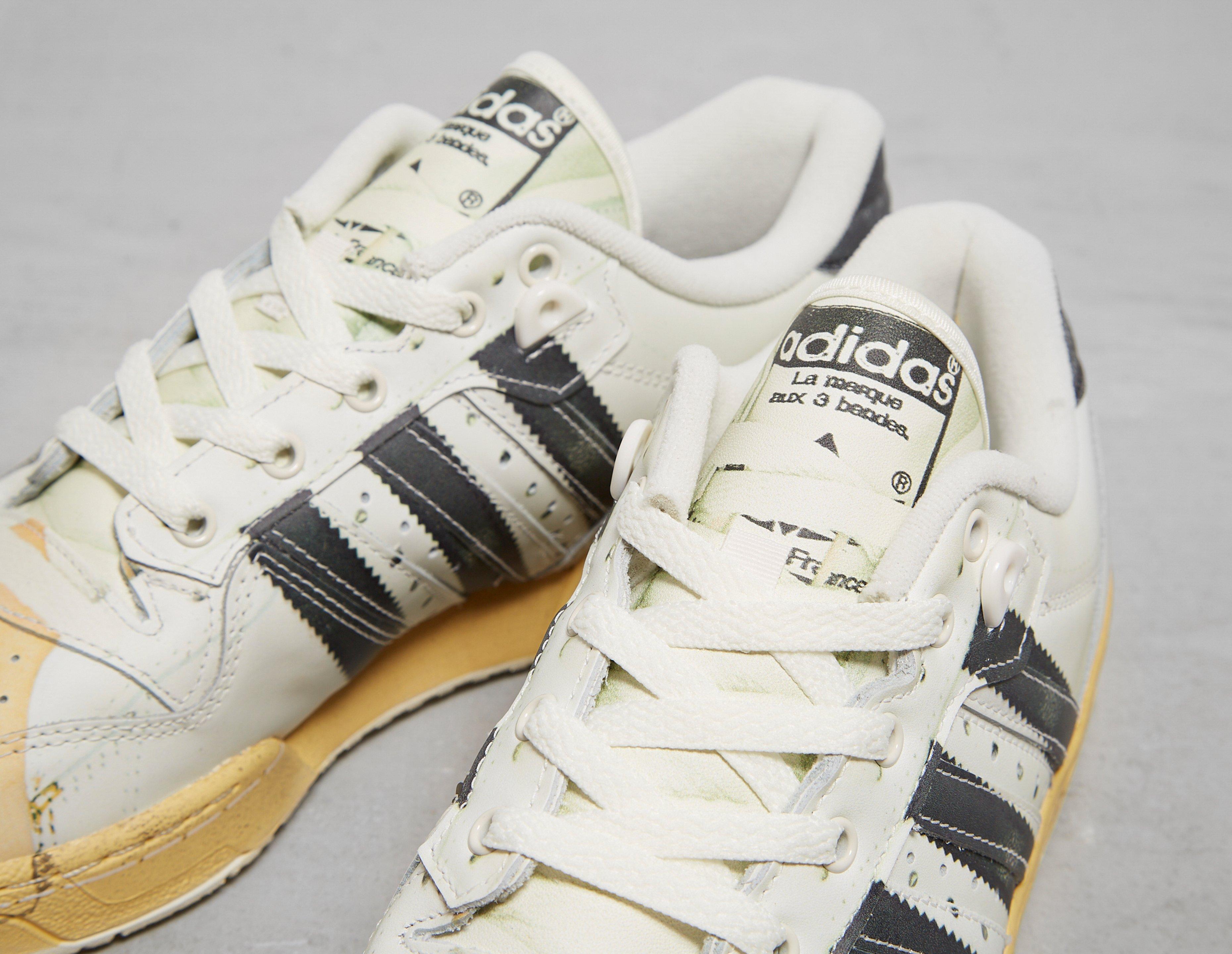 adidas originals rivalry low superstar