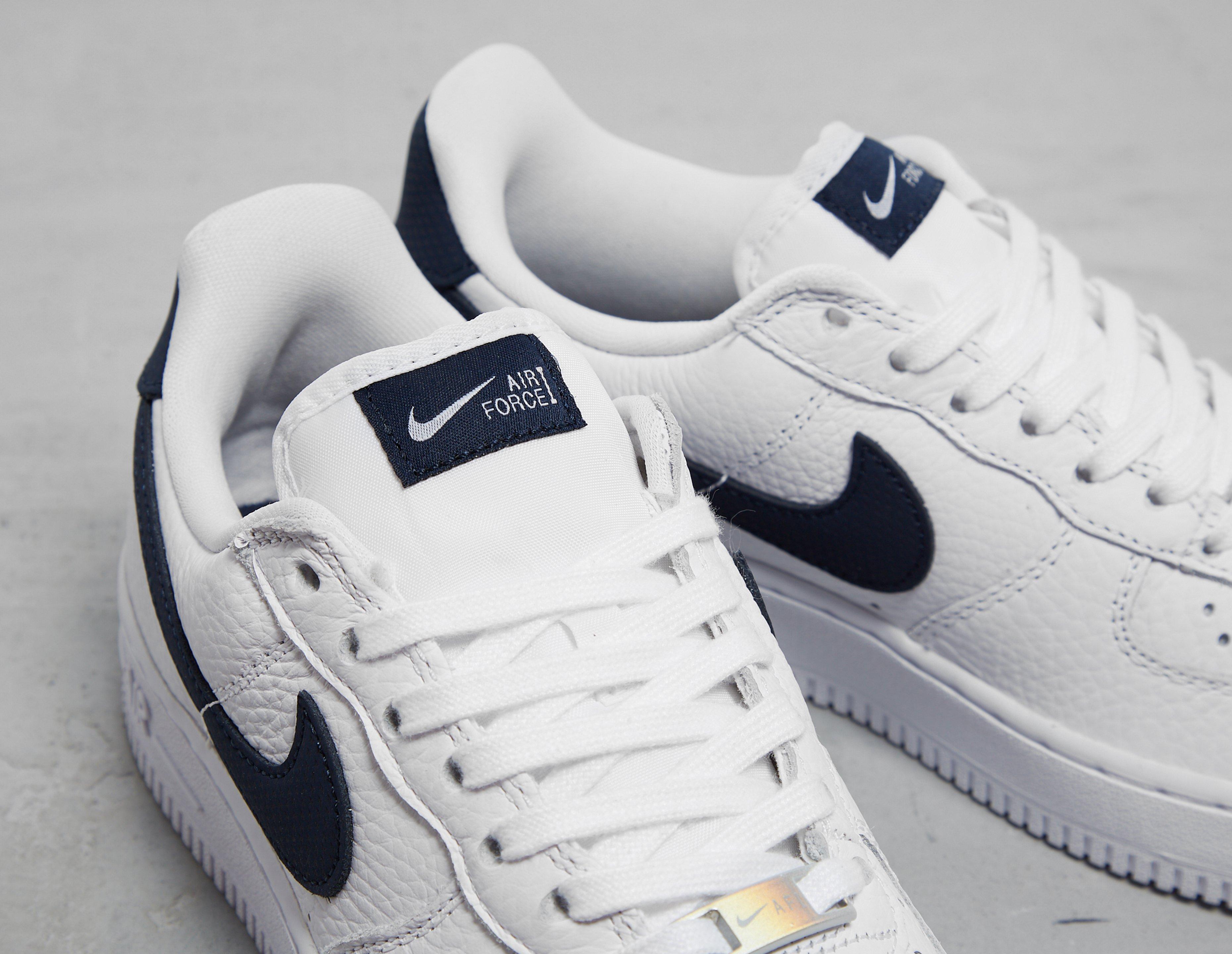 roshe shoes white