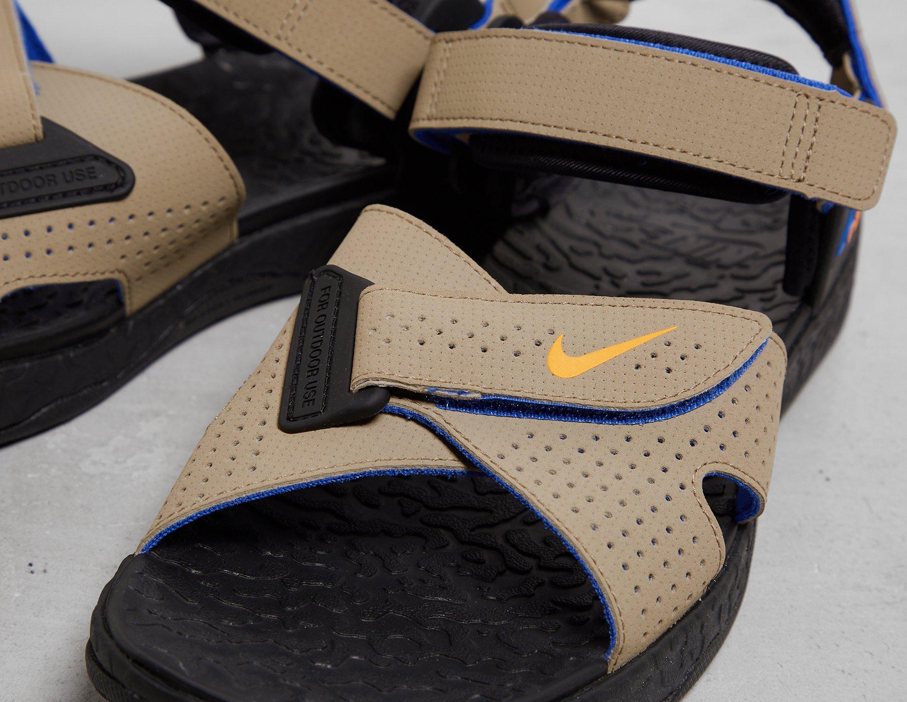 nike acg deschutz sandal qs