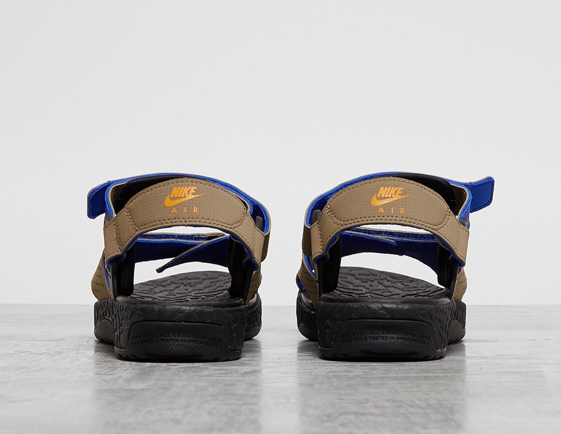 nike acg deschutz sandal qs