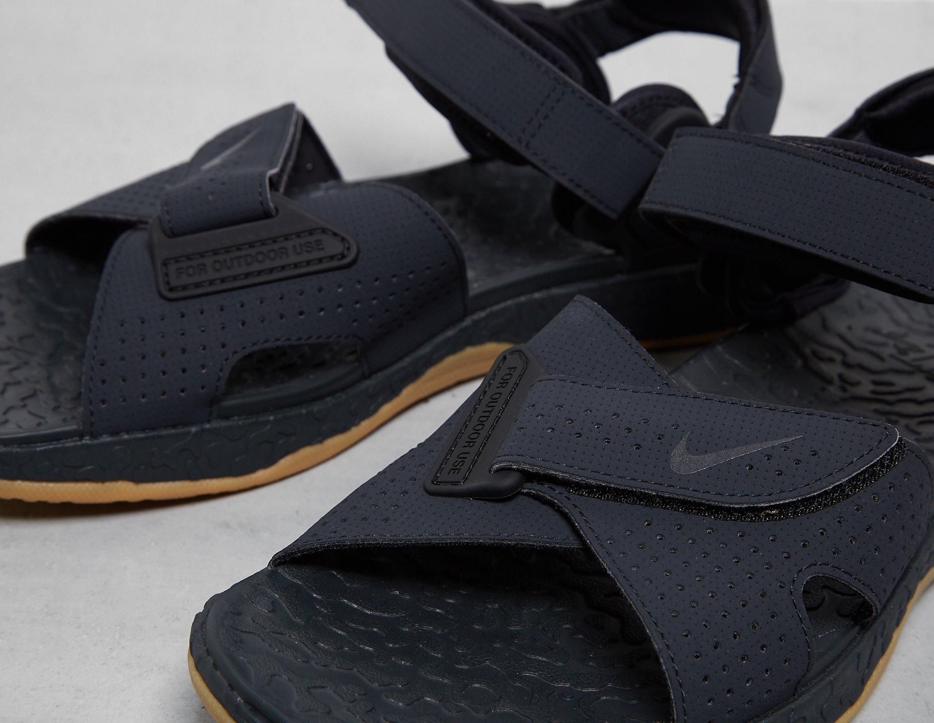 nike acg sandals