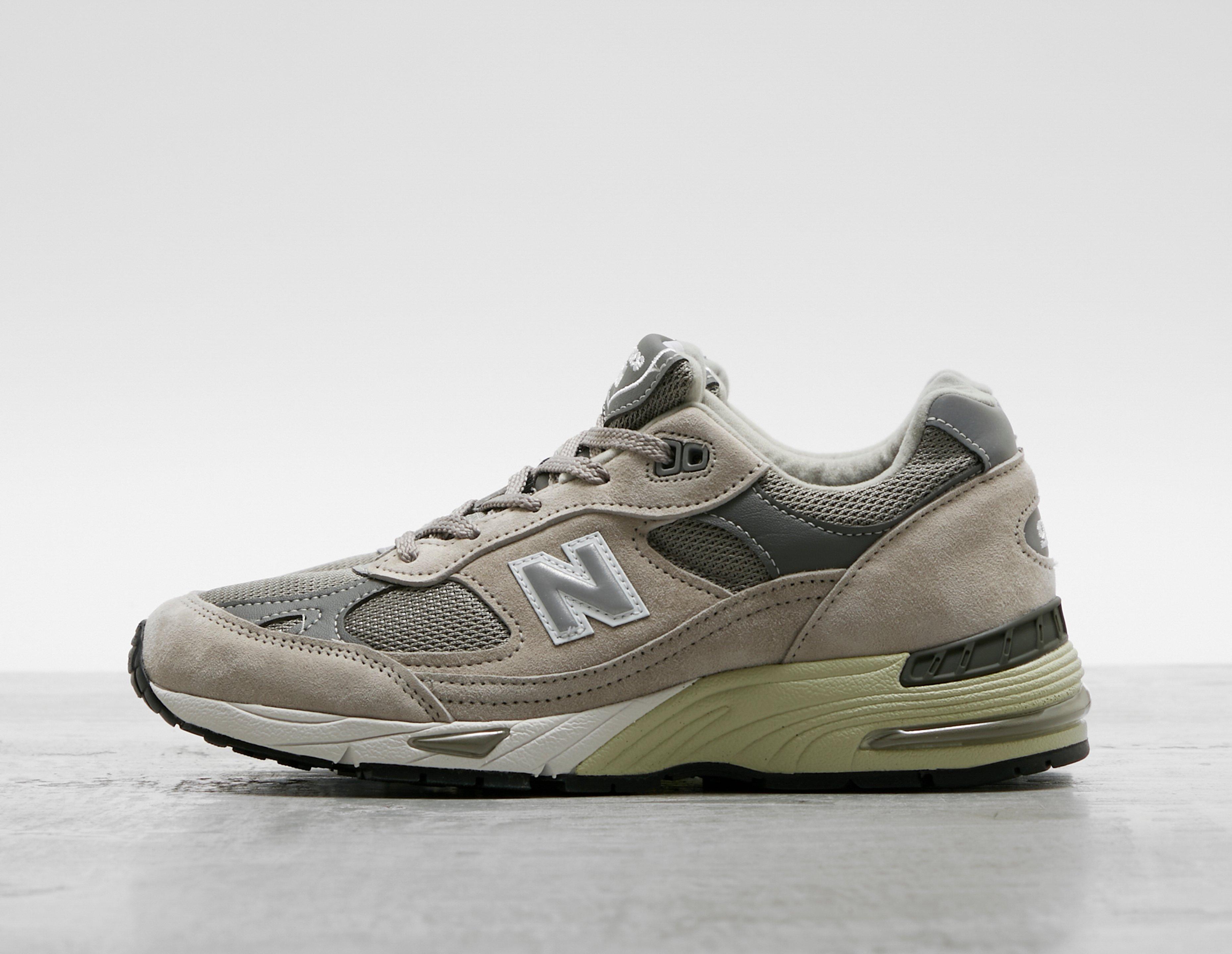 Grey New Balance 991 Made in UK Women's | New Balance 880 v5