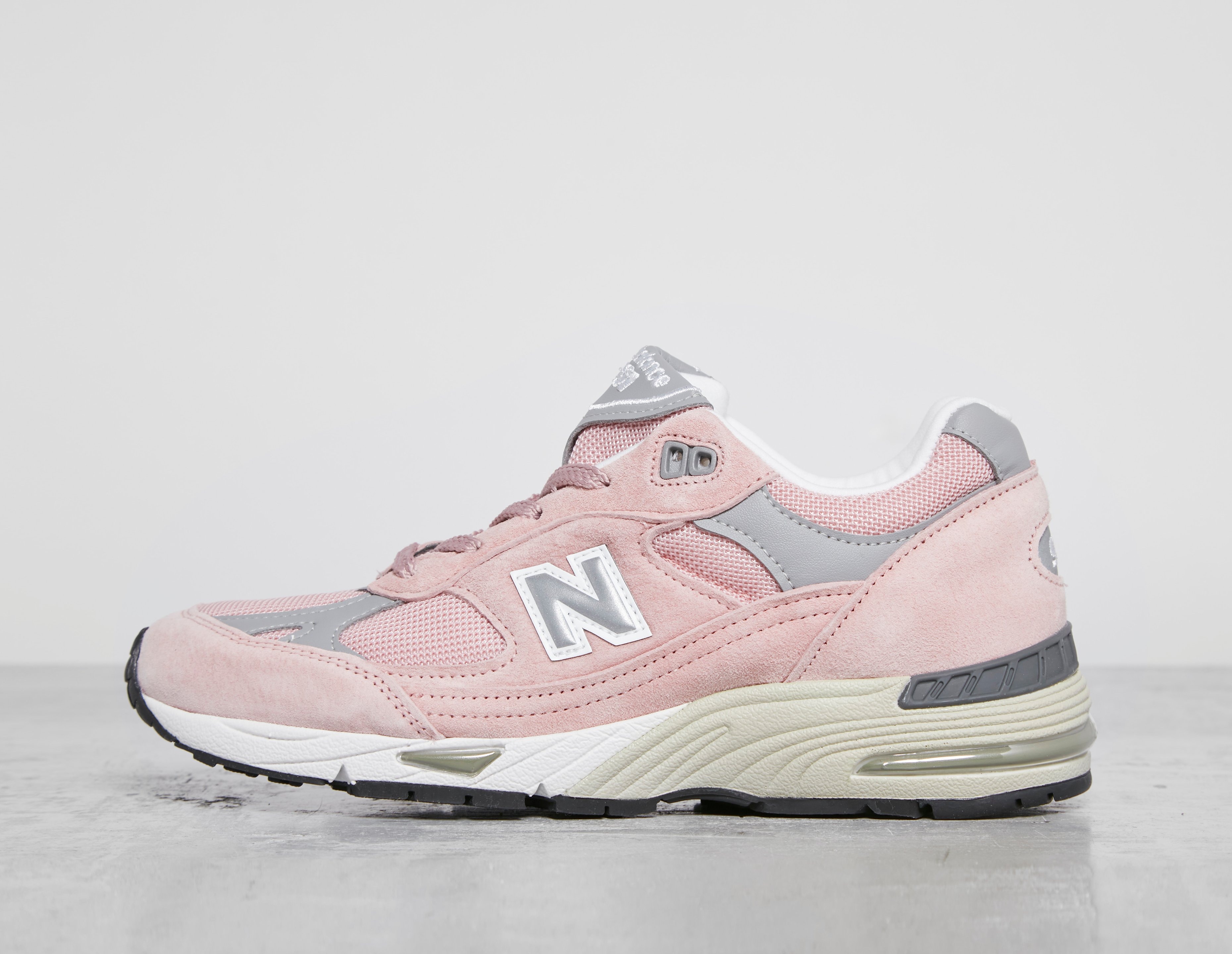 new balance 911 pink