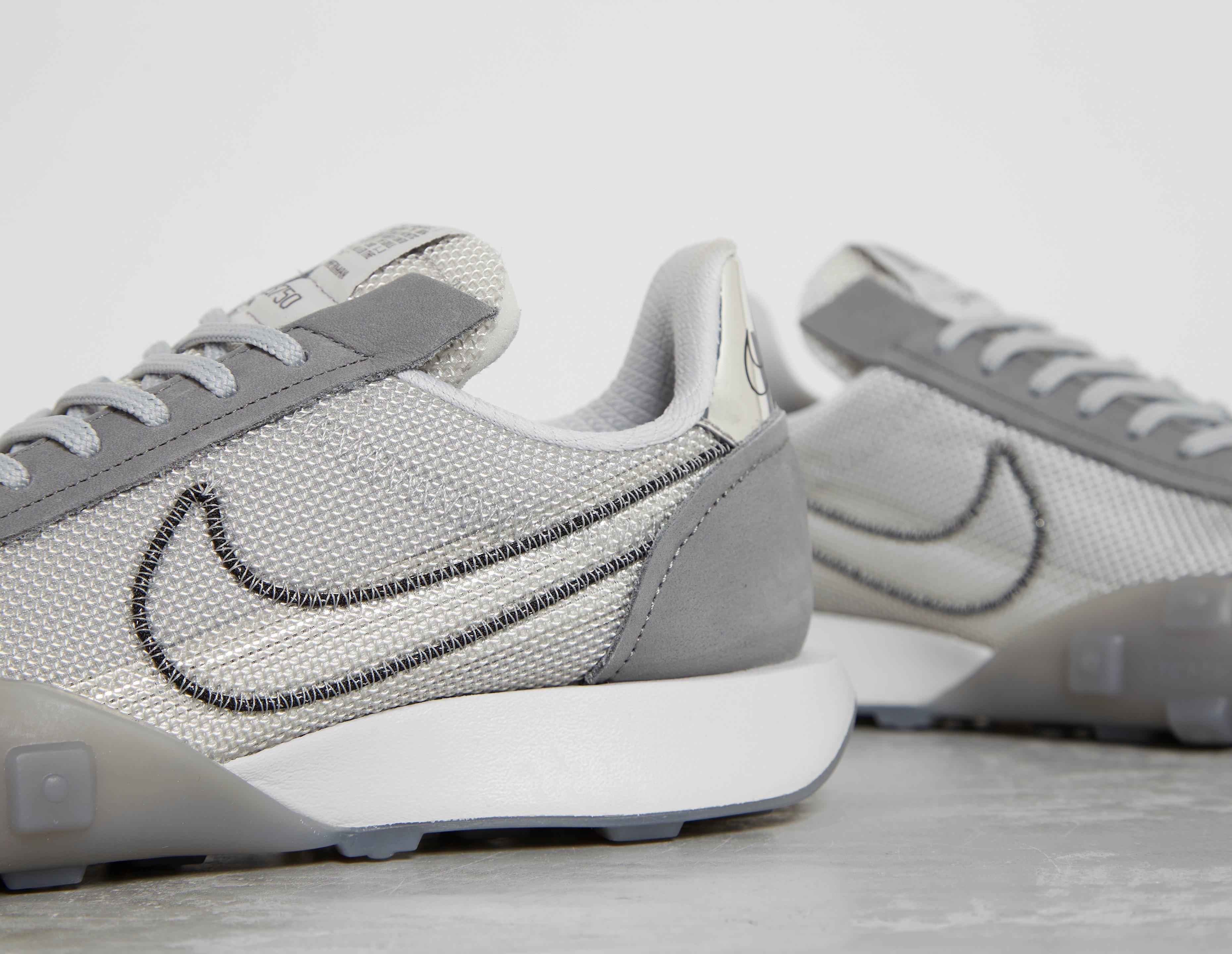 nike waffle racer women's