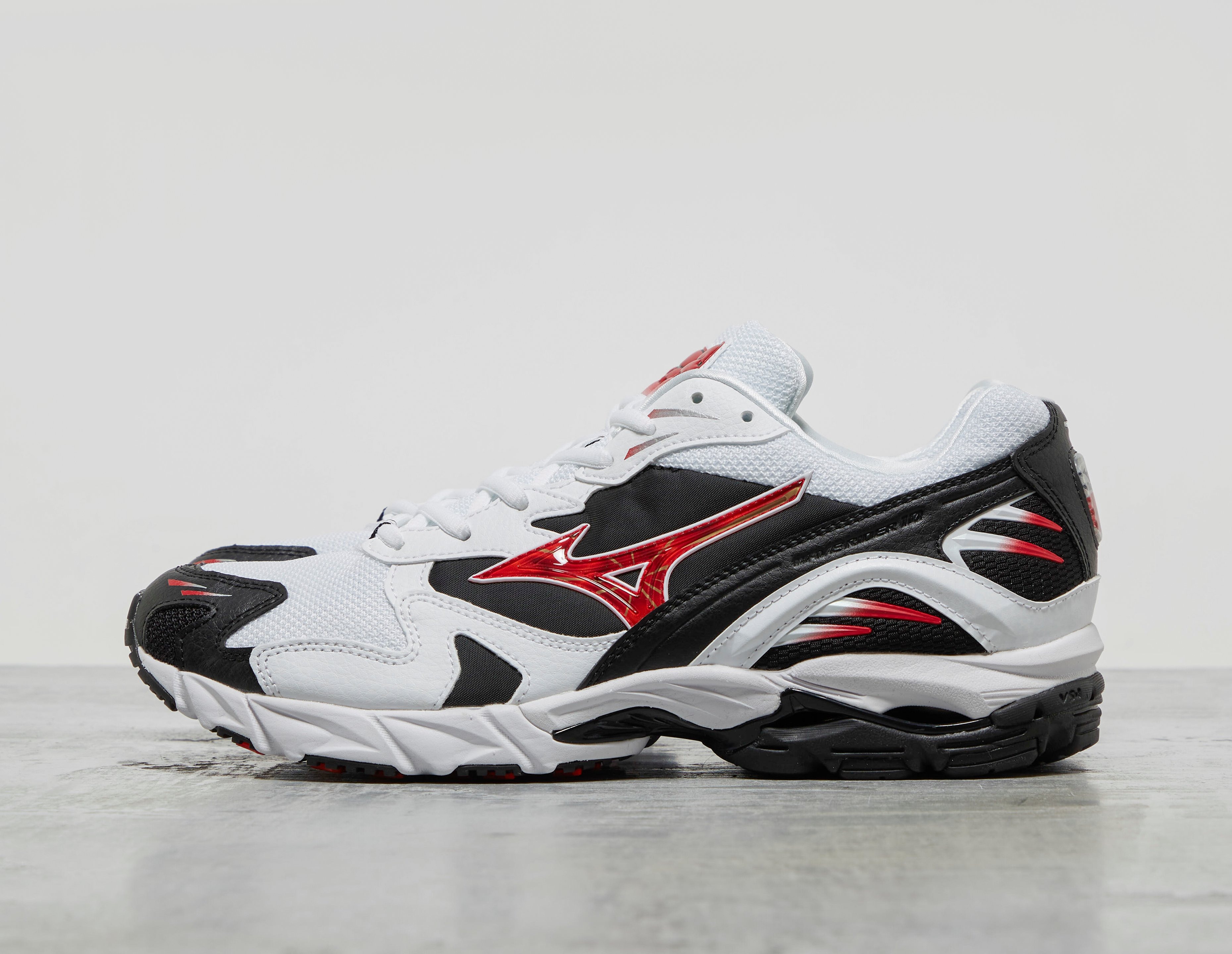 Mizuno wave hotsell viper w