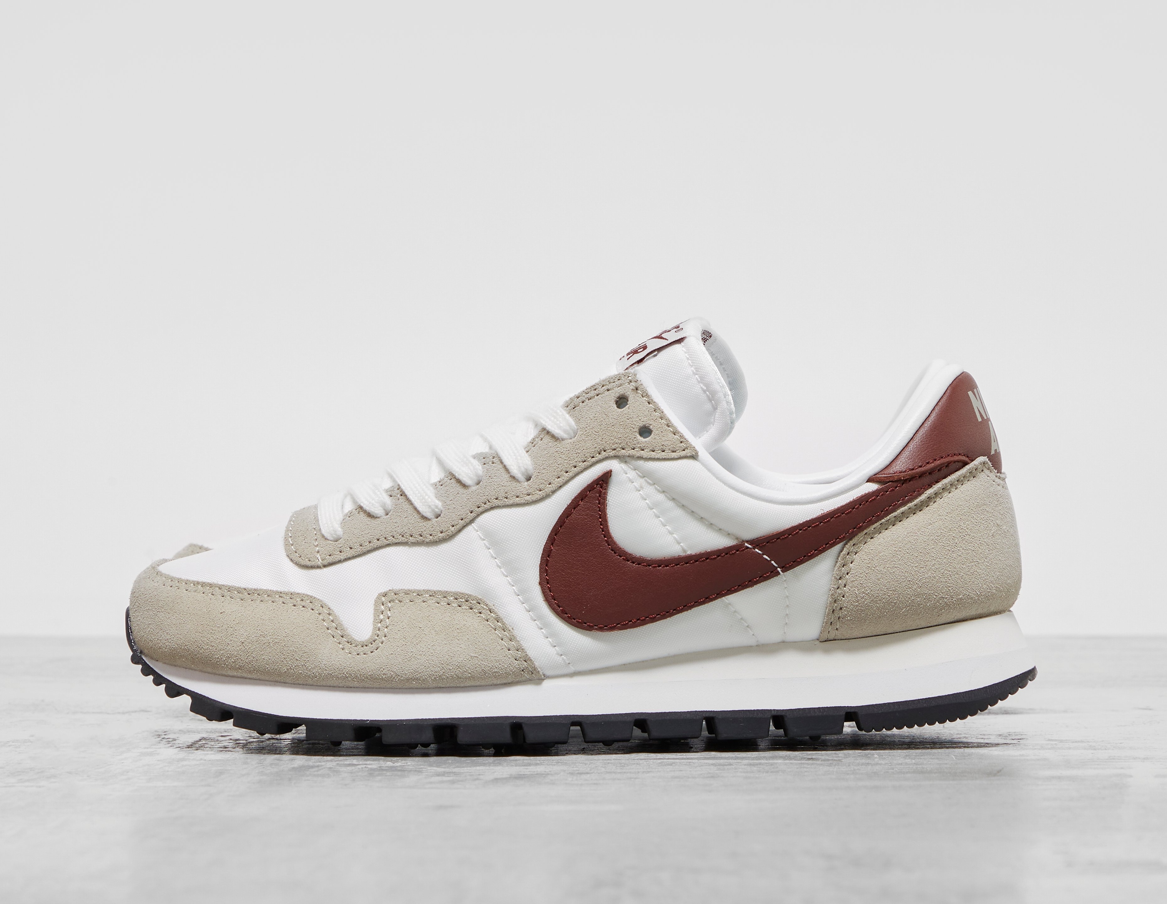 size 16 5 | White Nike purple Air Pegasus 83 Women's |