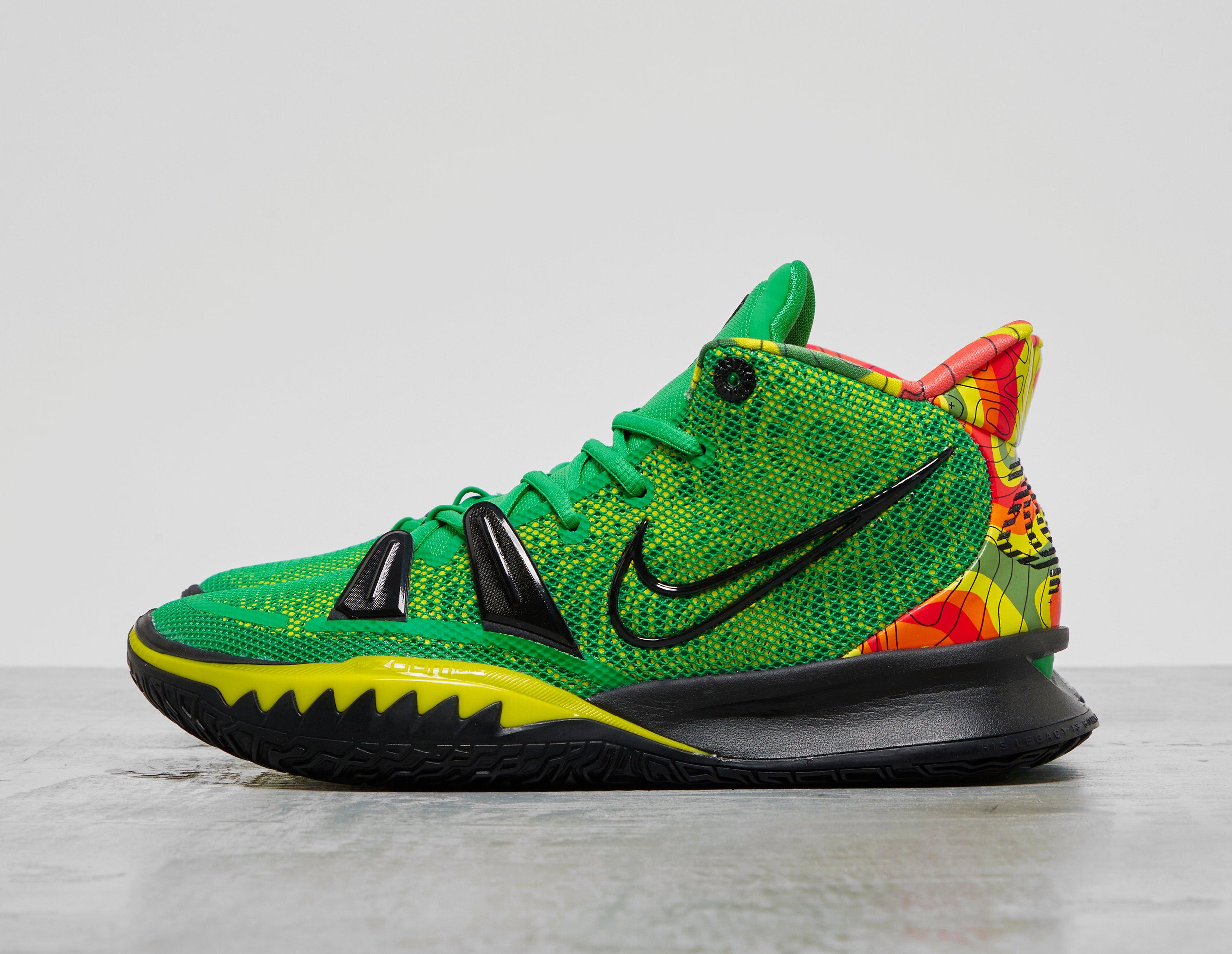 kyrie 6 grinch