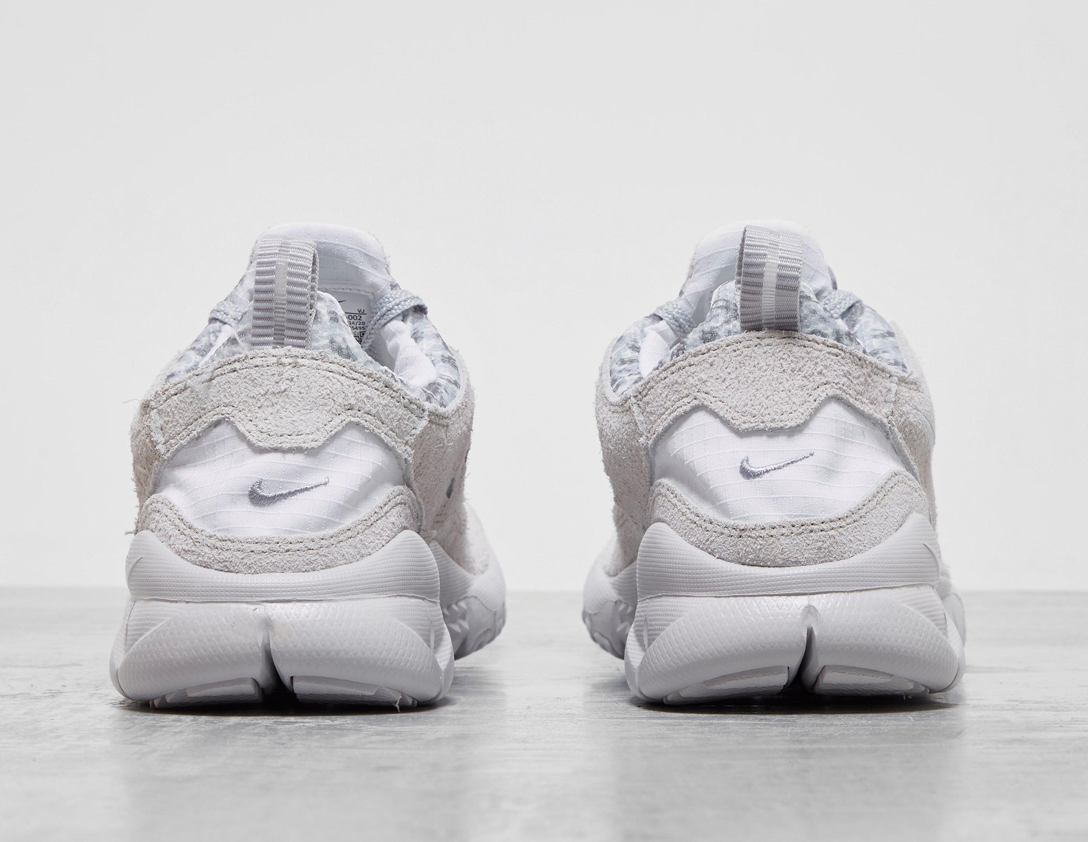 Nike free run trail neutral grey