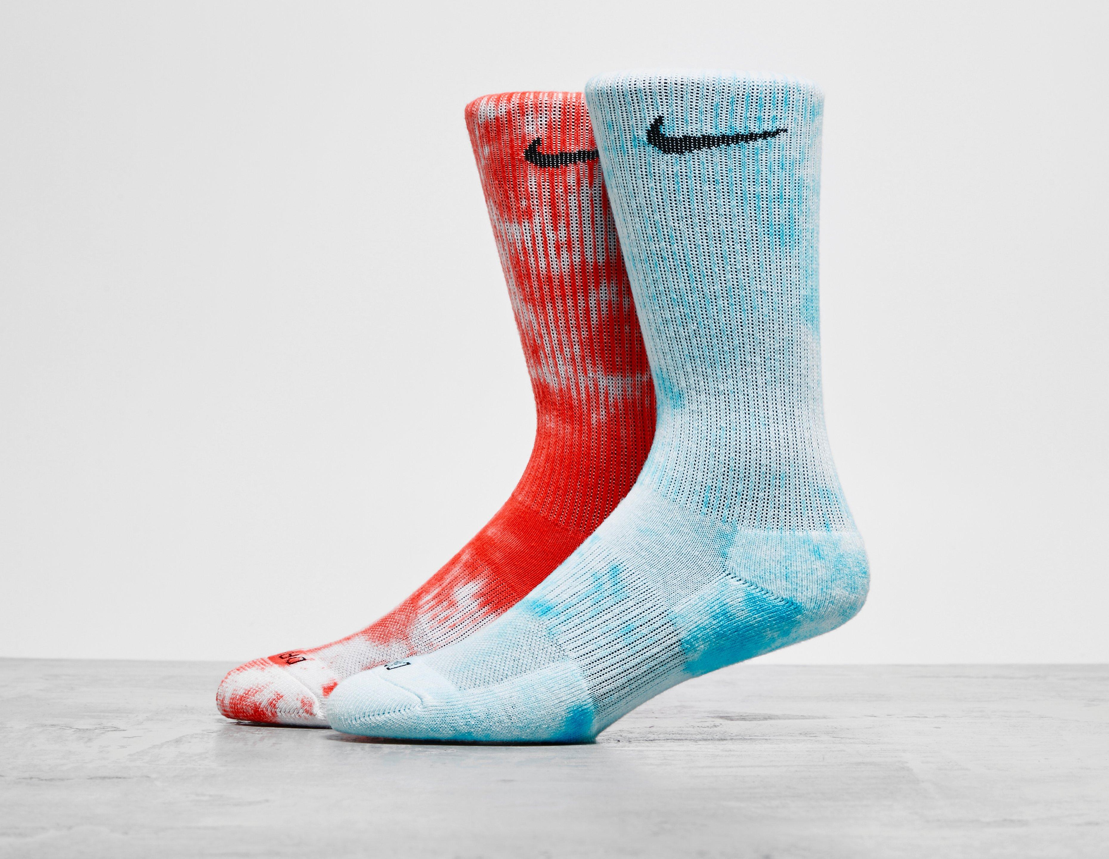 nike graphic socks