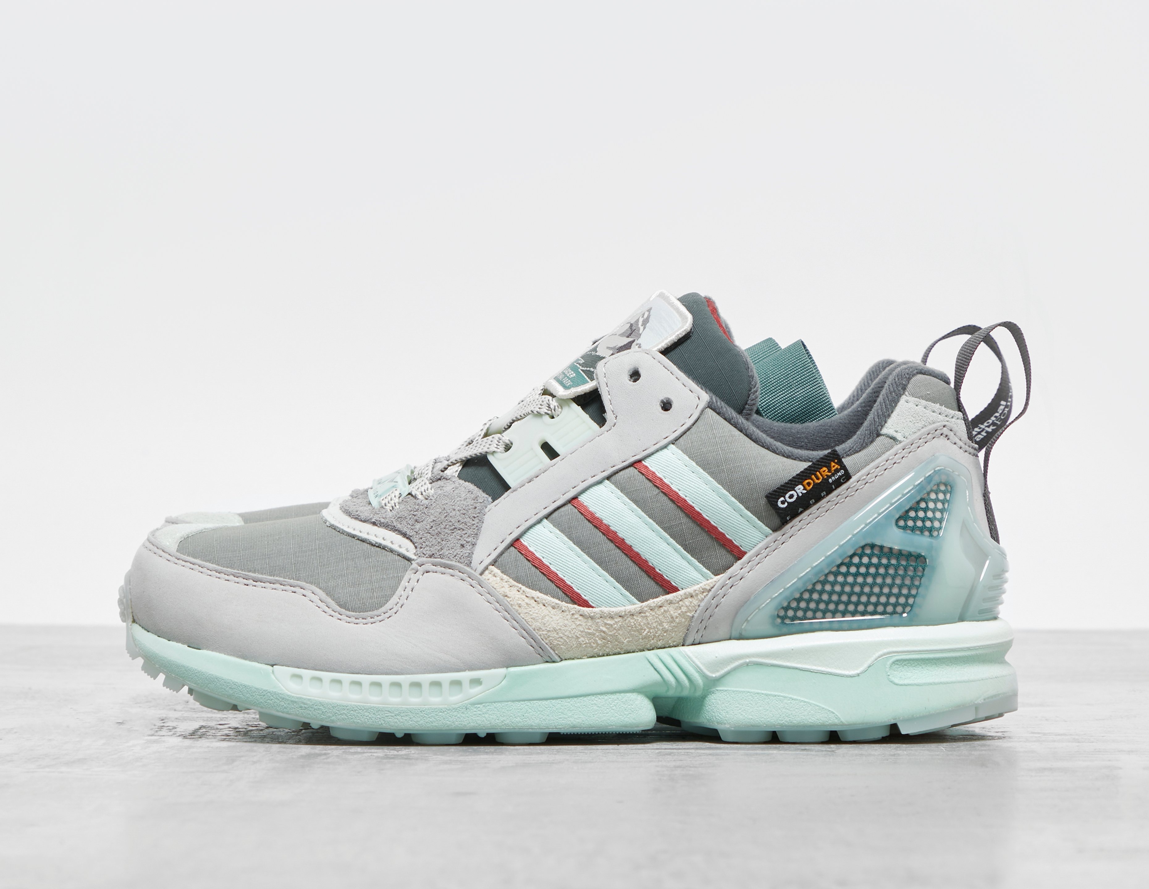 Adidas zx 9000 store women white