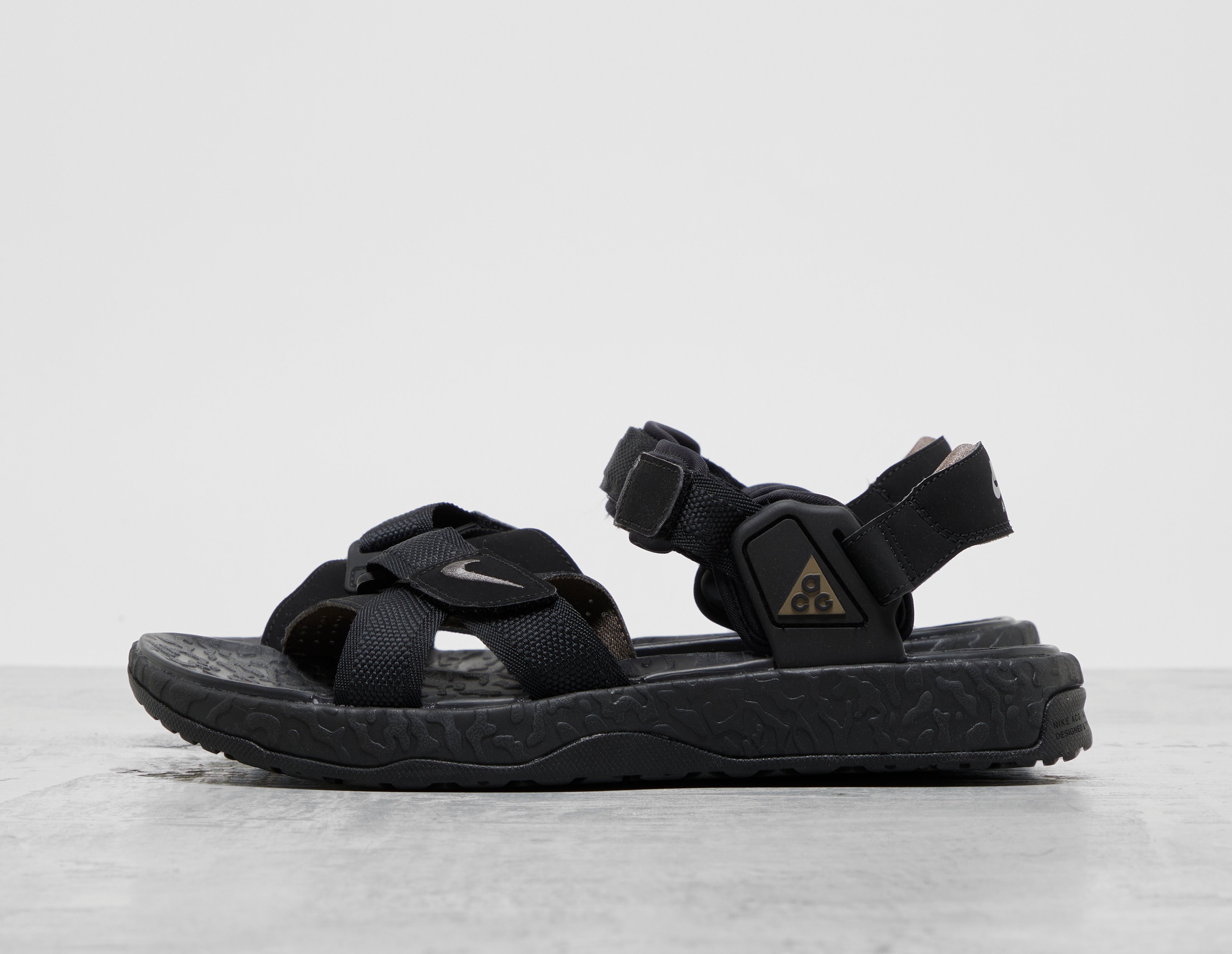 Nike acg sandals discount womens