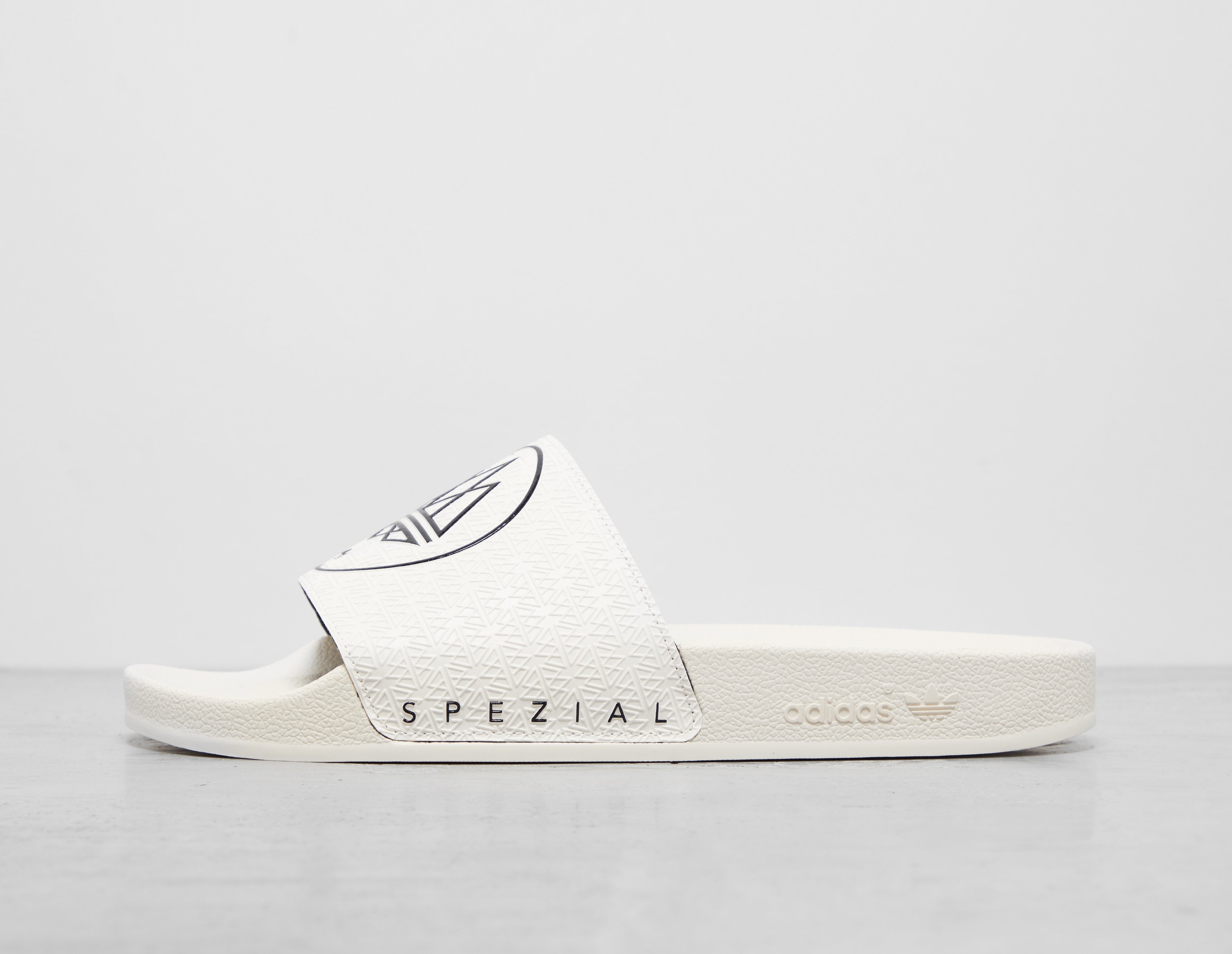 Adidas cheap spezial slides