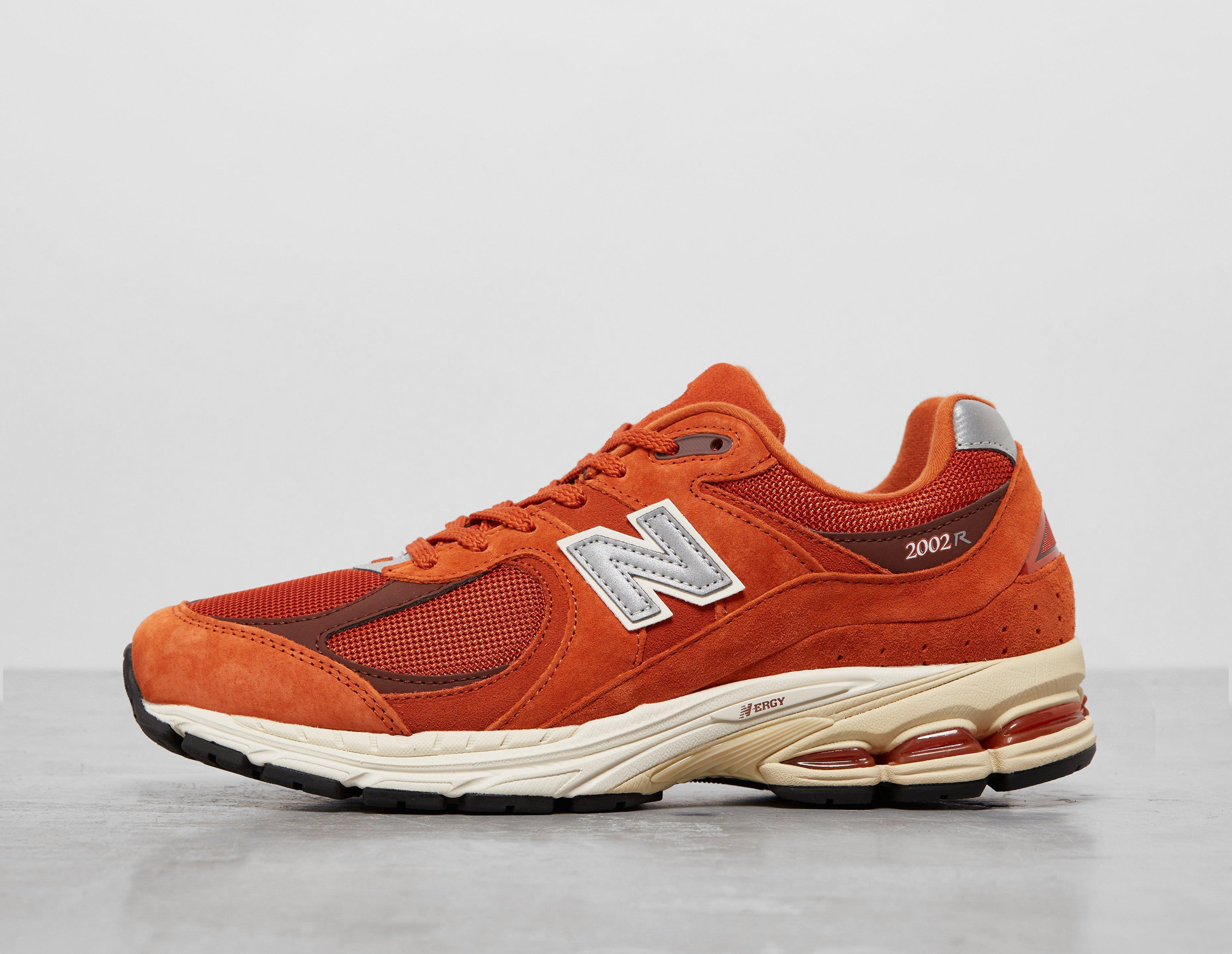 Closer Look at the New Balance 990v6 Spiffy | HealthdesignShops