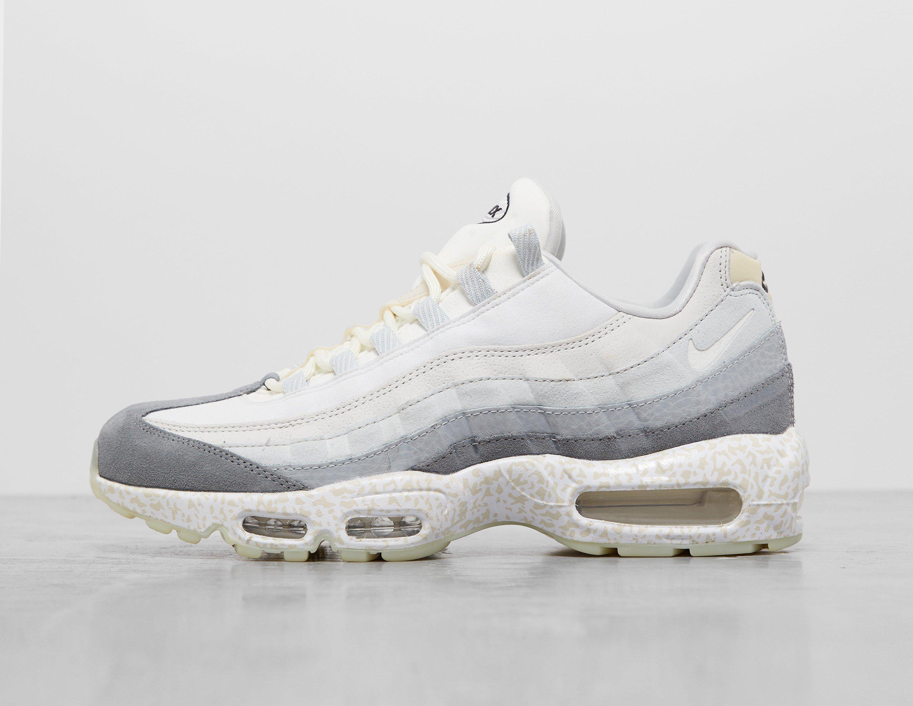 White Nike Air Max 95 | HealthdesignShops | big girls nike kids