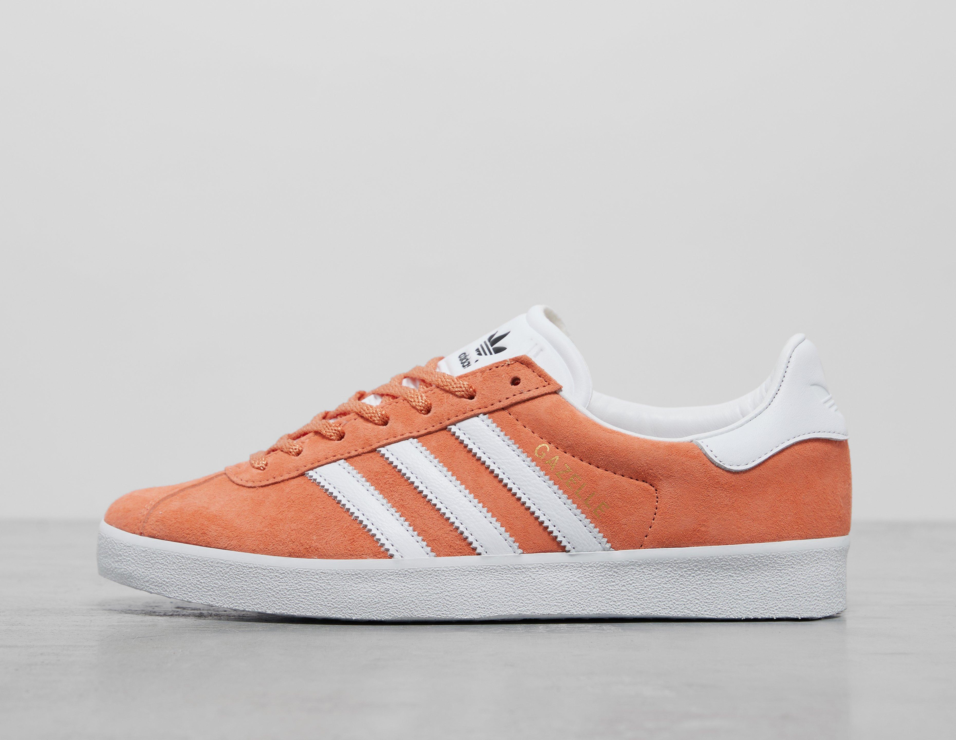 85 Originals mejor adidas Adidas Gazelle 32.5 HealthdesignShops talla normal pie de Women\'s | Orange zapatillas valoradas | running