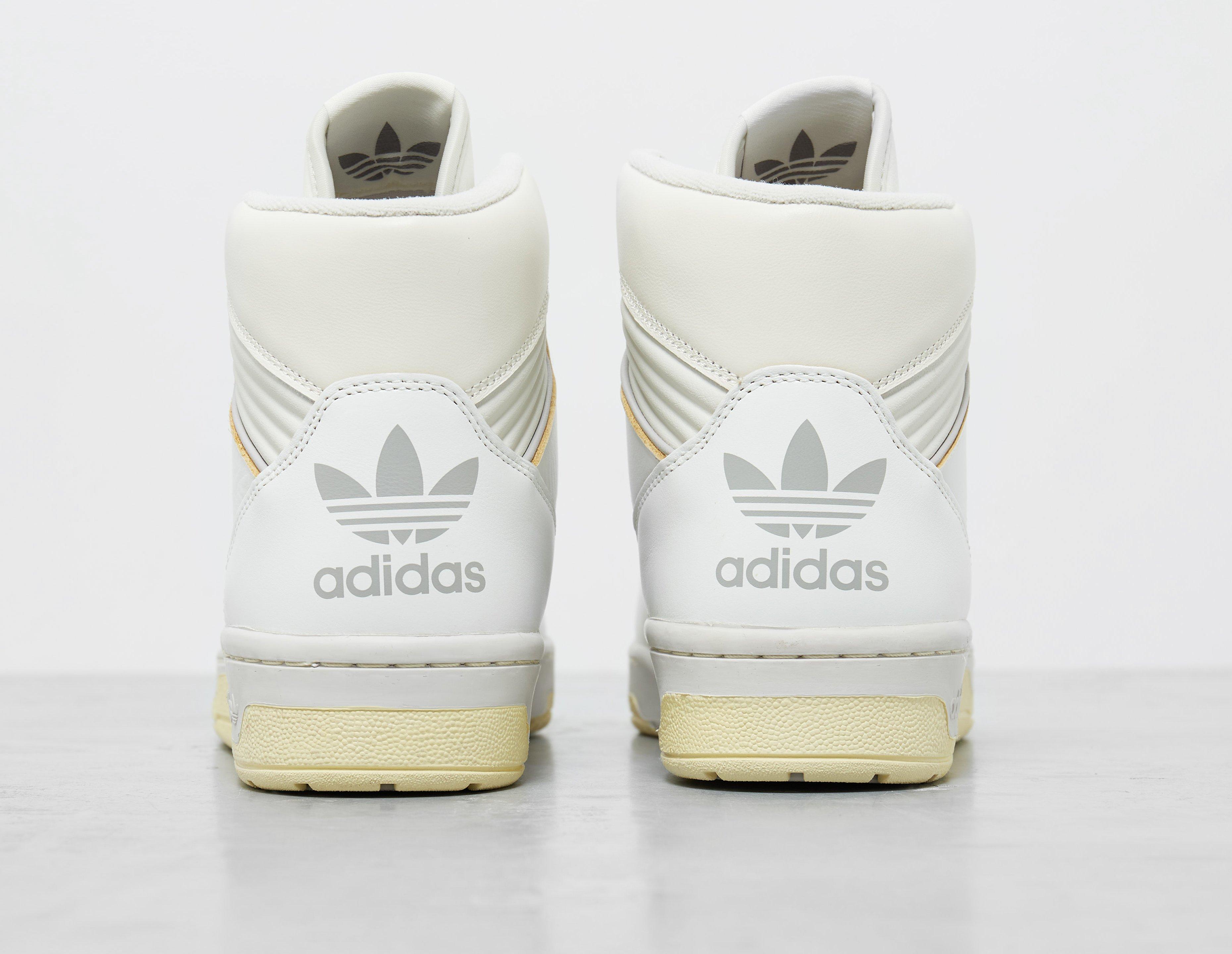 Adidas zx750 outlet pantip