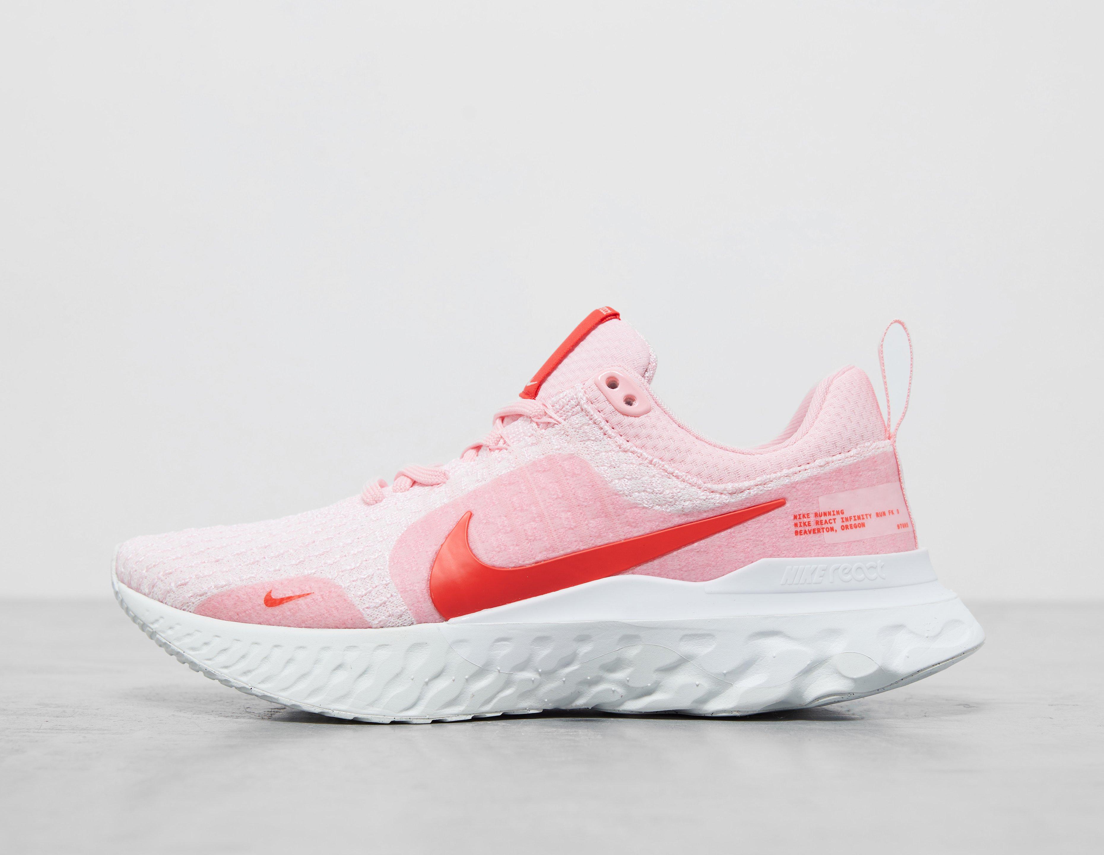 Nike react cheap pink womens