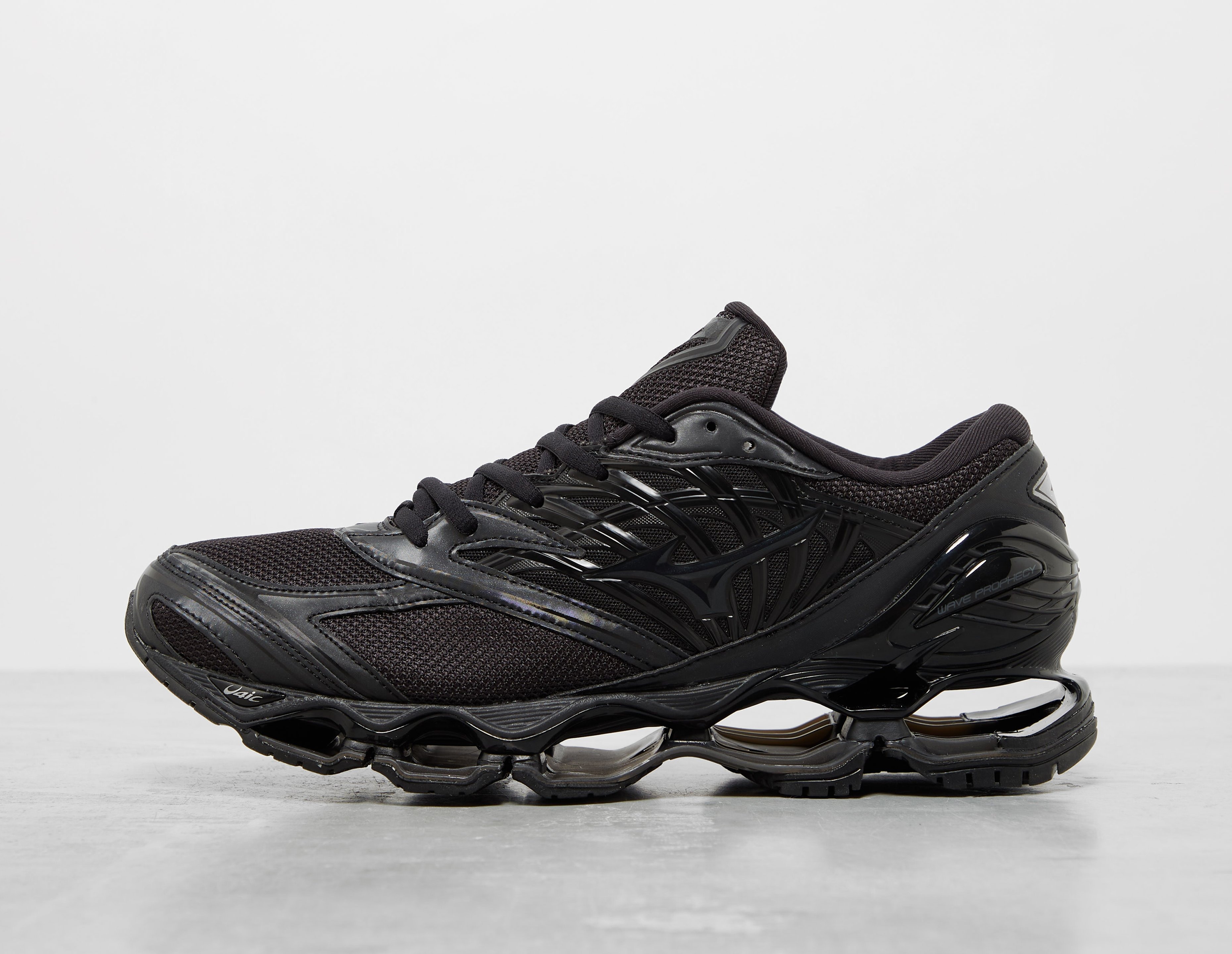 Black Mizuno Wave Prophecy LS Footpatrol