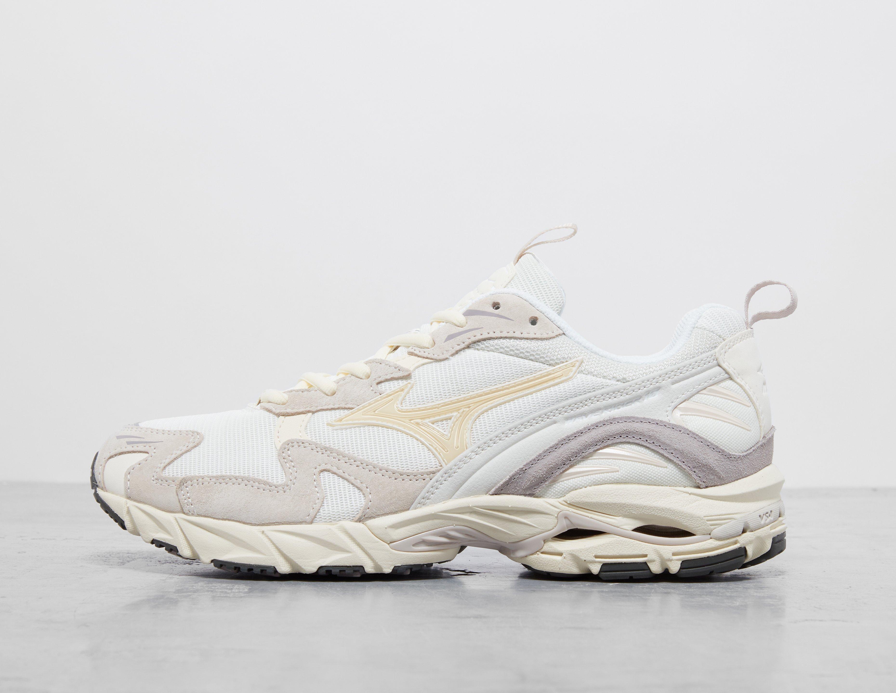 Mizuno wave rider white hotsell