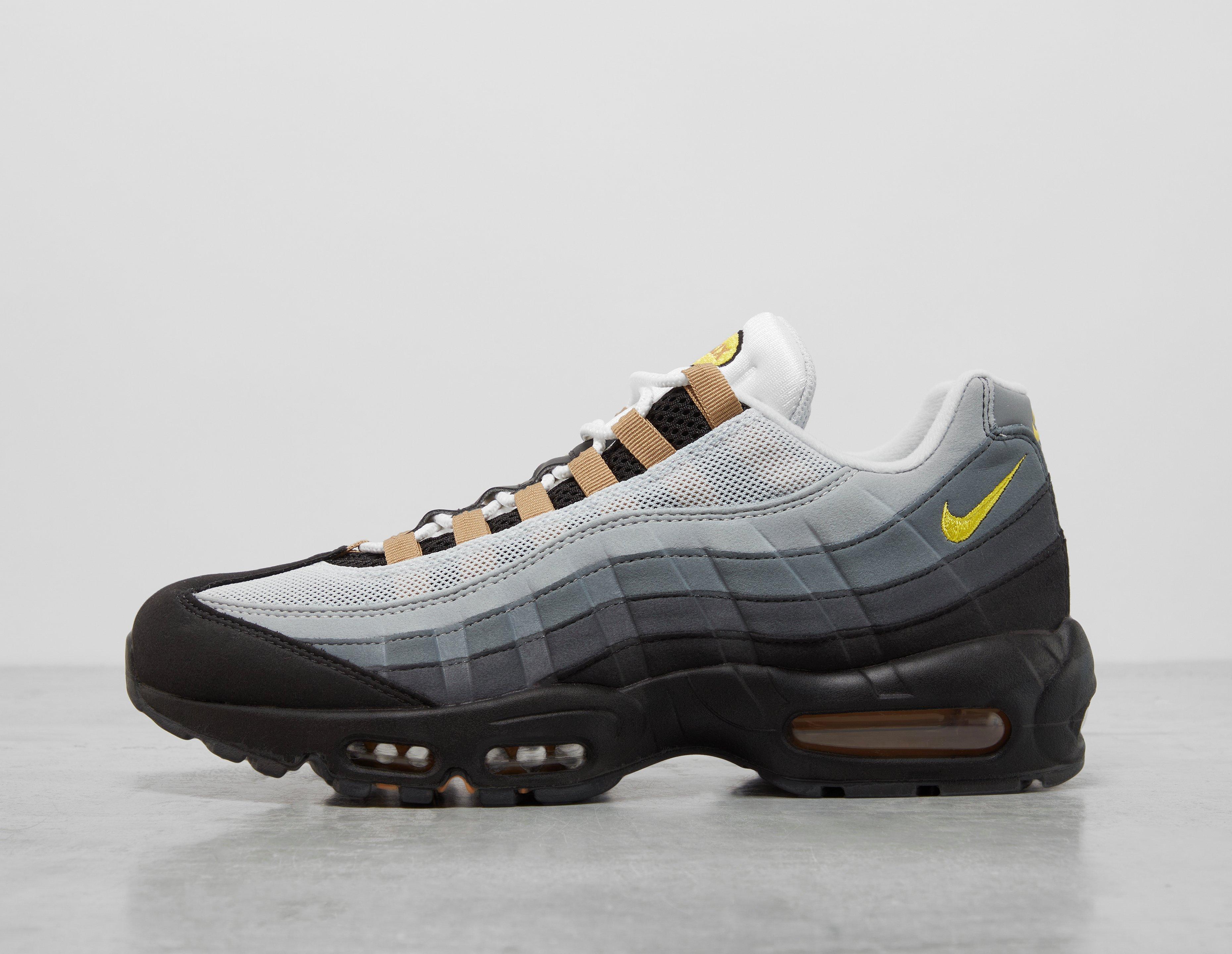 Yellow and gray hot sale air max 95