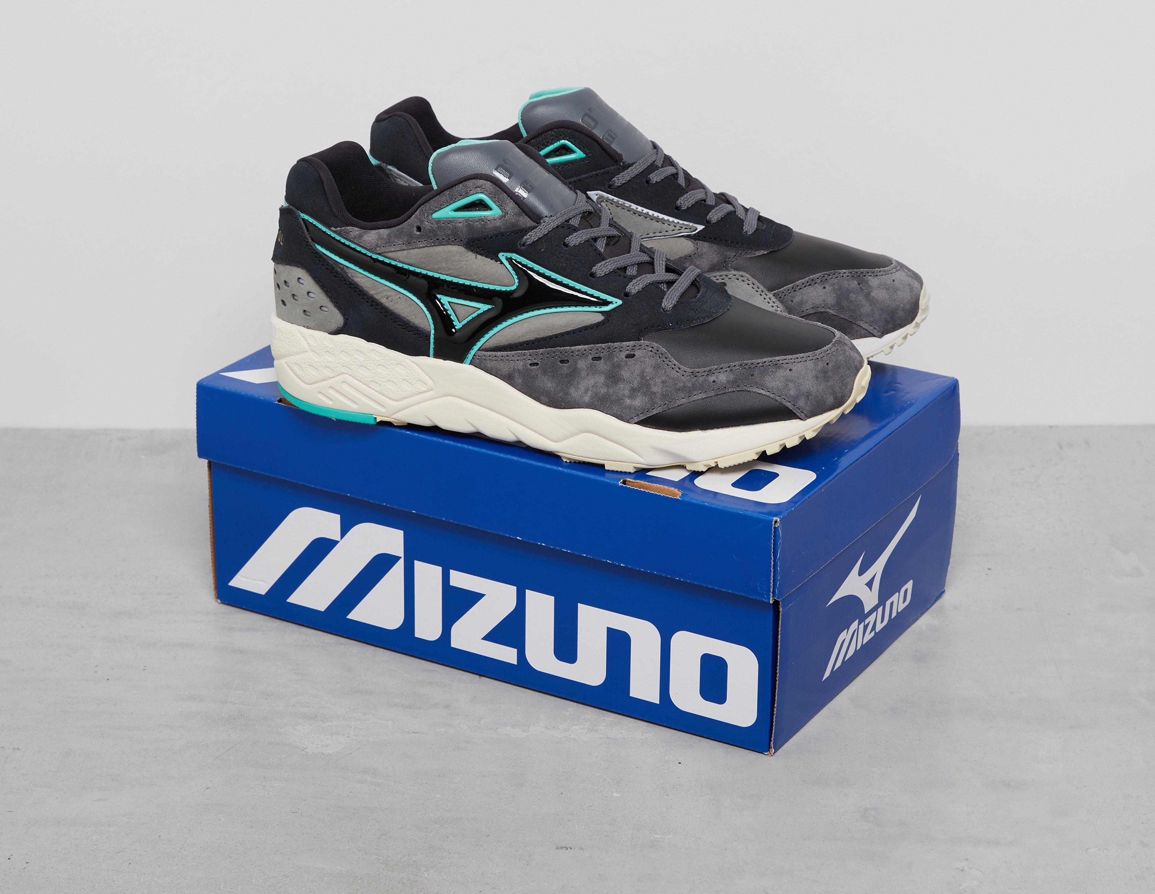 Mizuno store x footpatrol