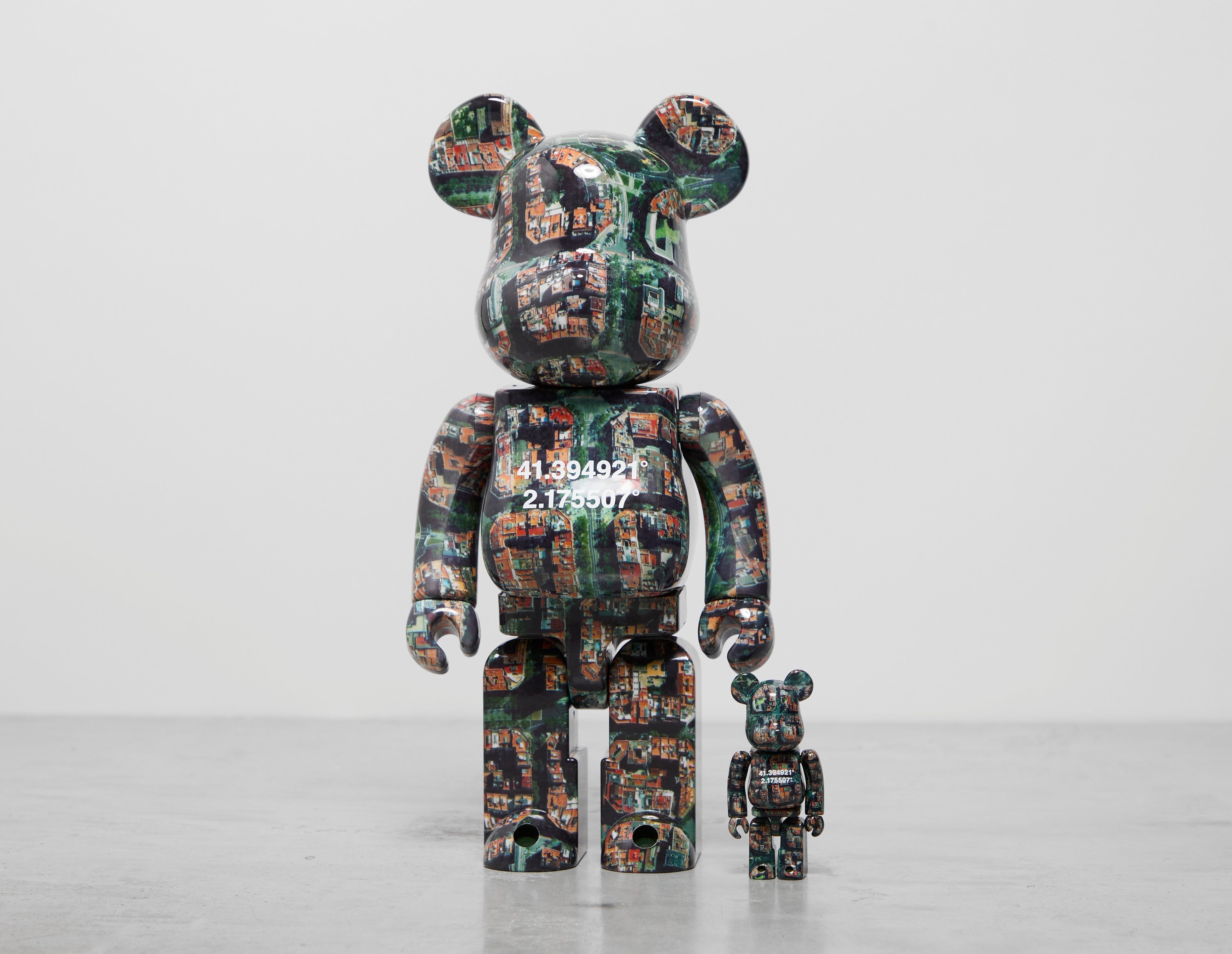 Black Medicom BE@RBRICK Benjamin Grant Barcelona 100% and 400