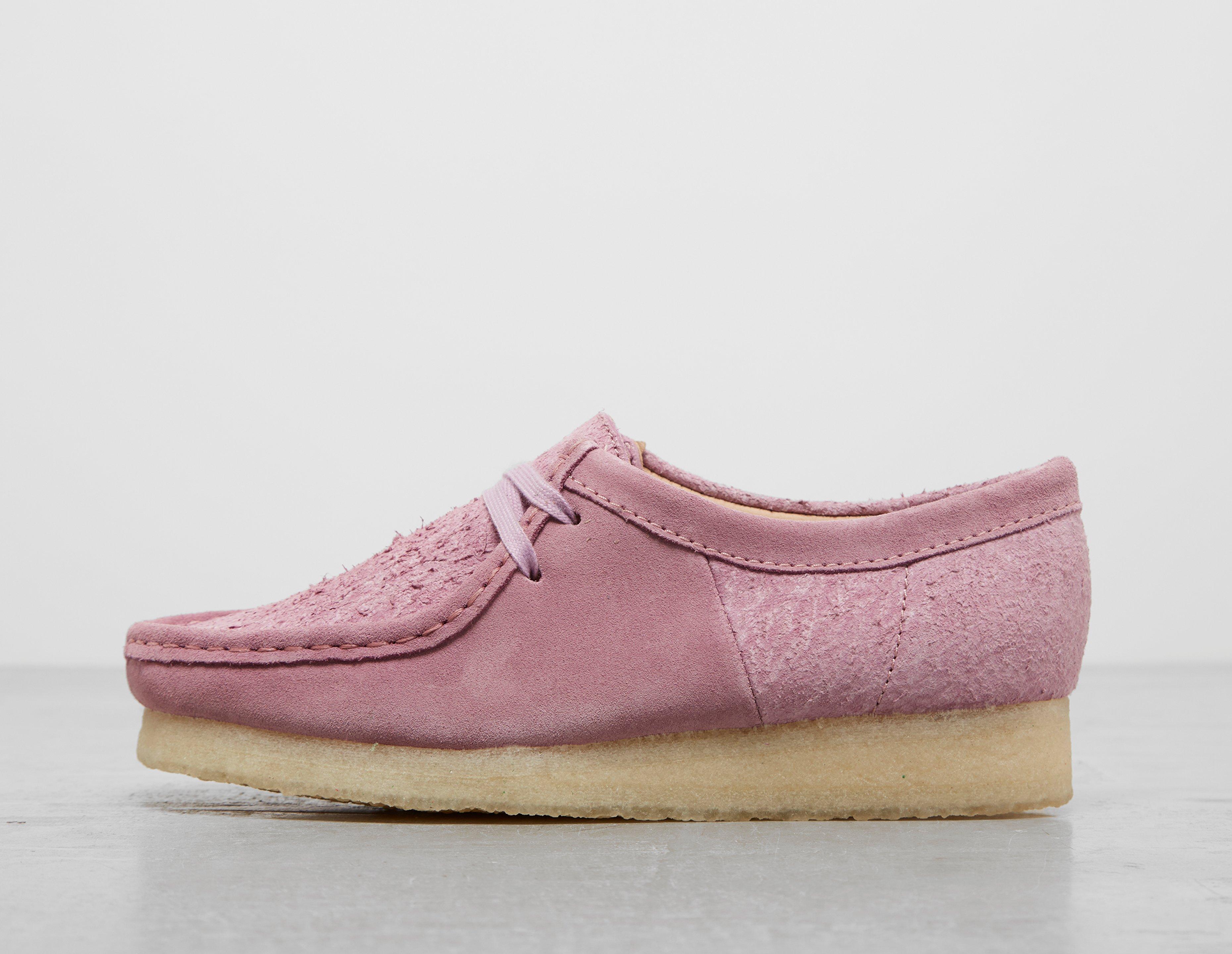 Pink clarks outlet