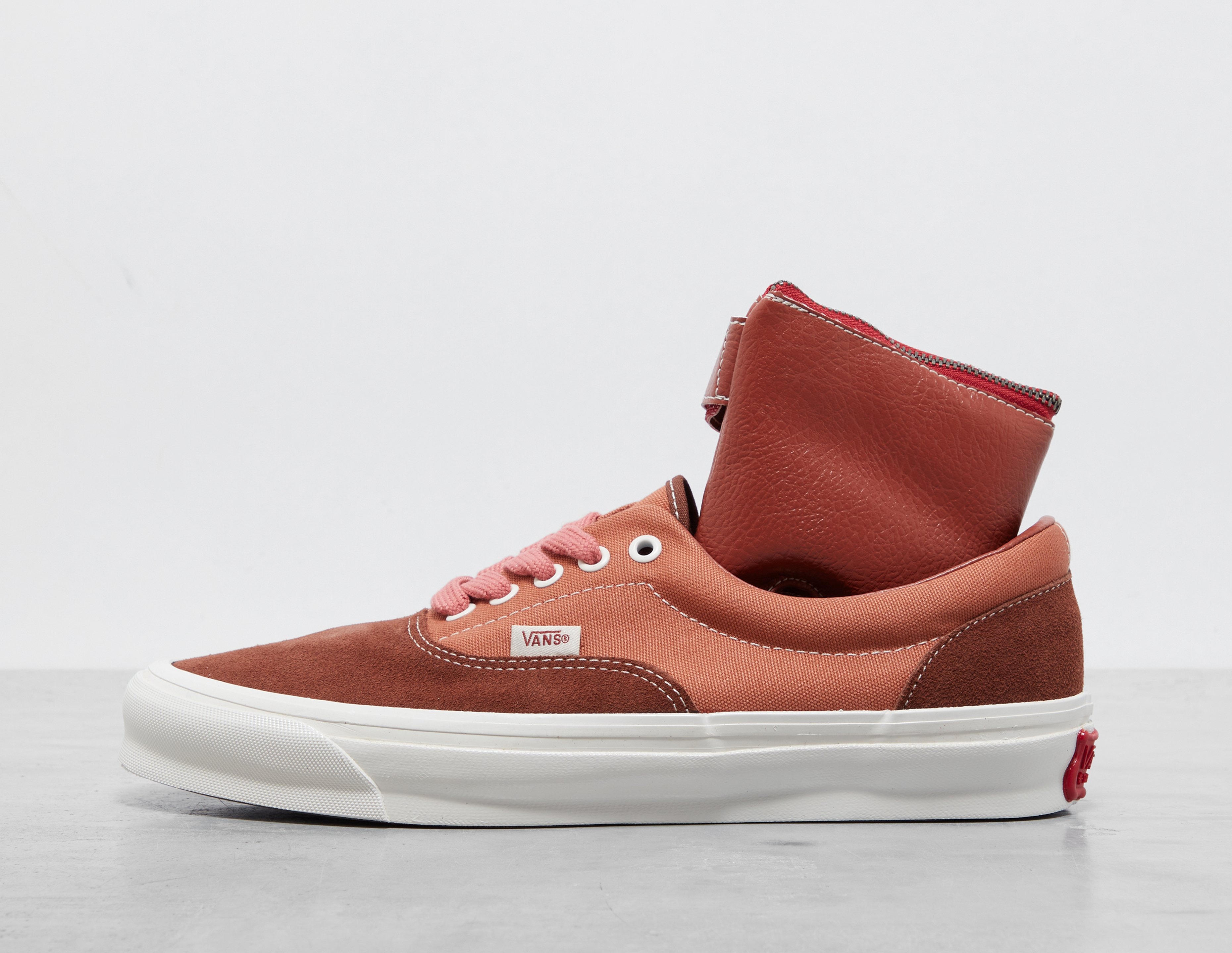 Vans vault store era lx suede