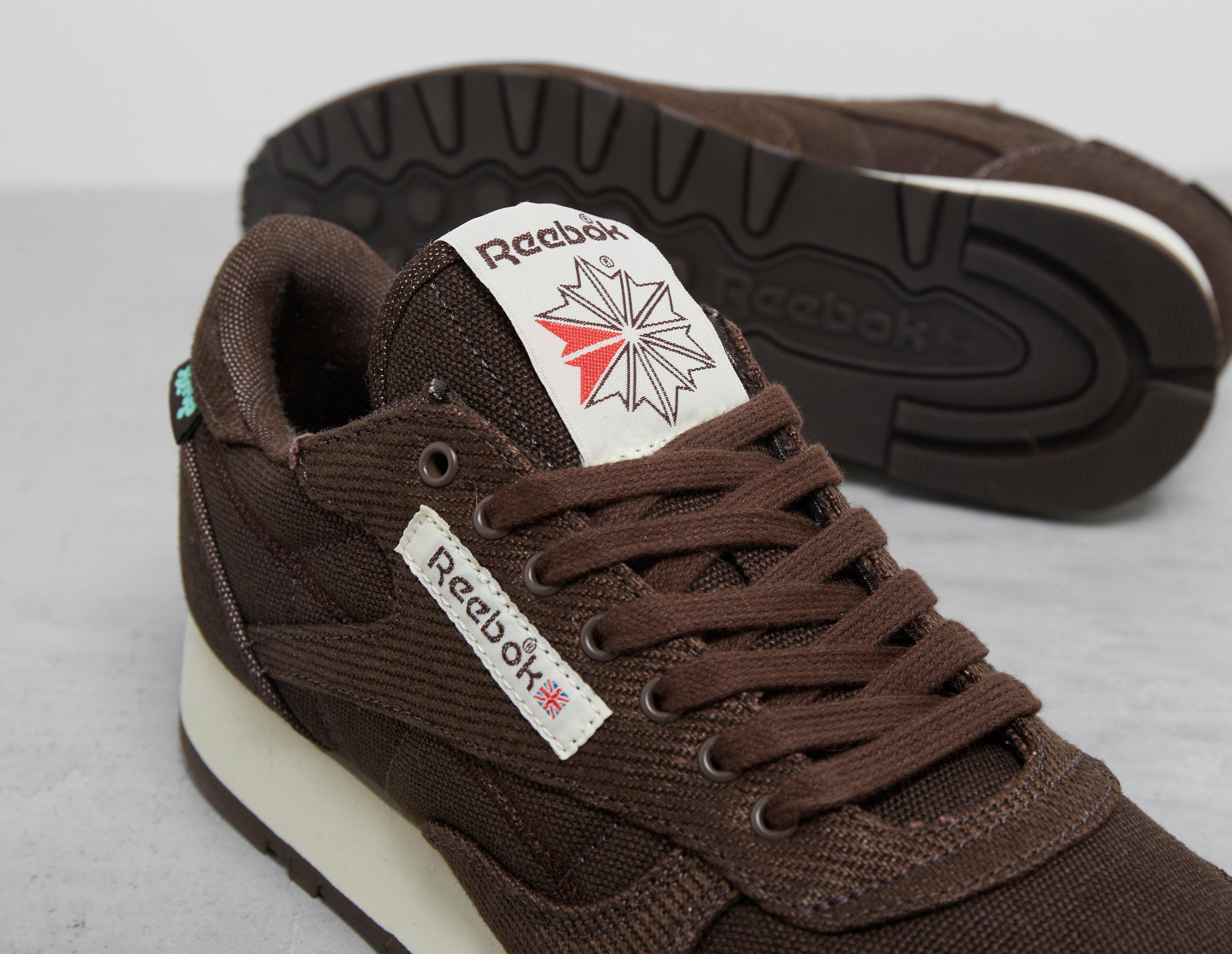 Brown leather deals reebok classics