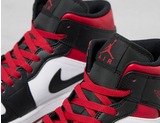 Jordan Air 1 Mid