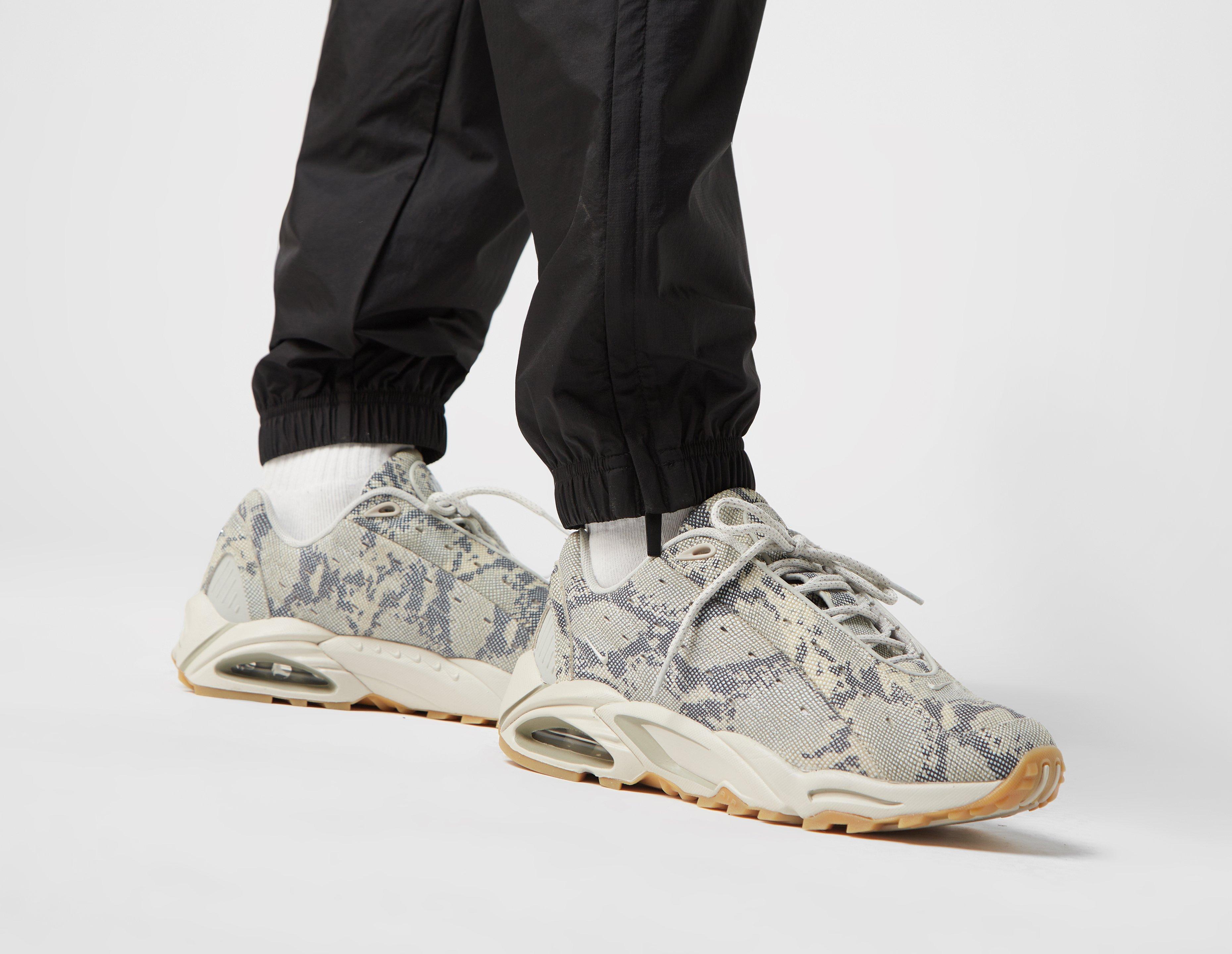 Nike react element 90 carved uomo scontate on sale