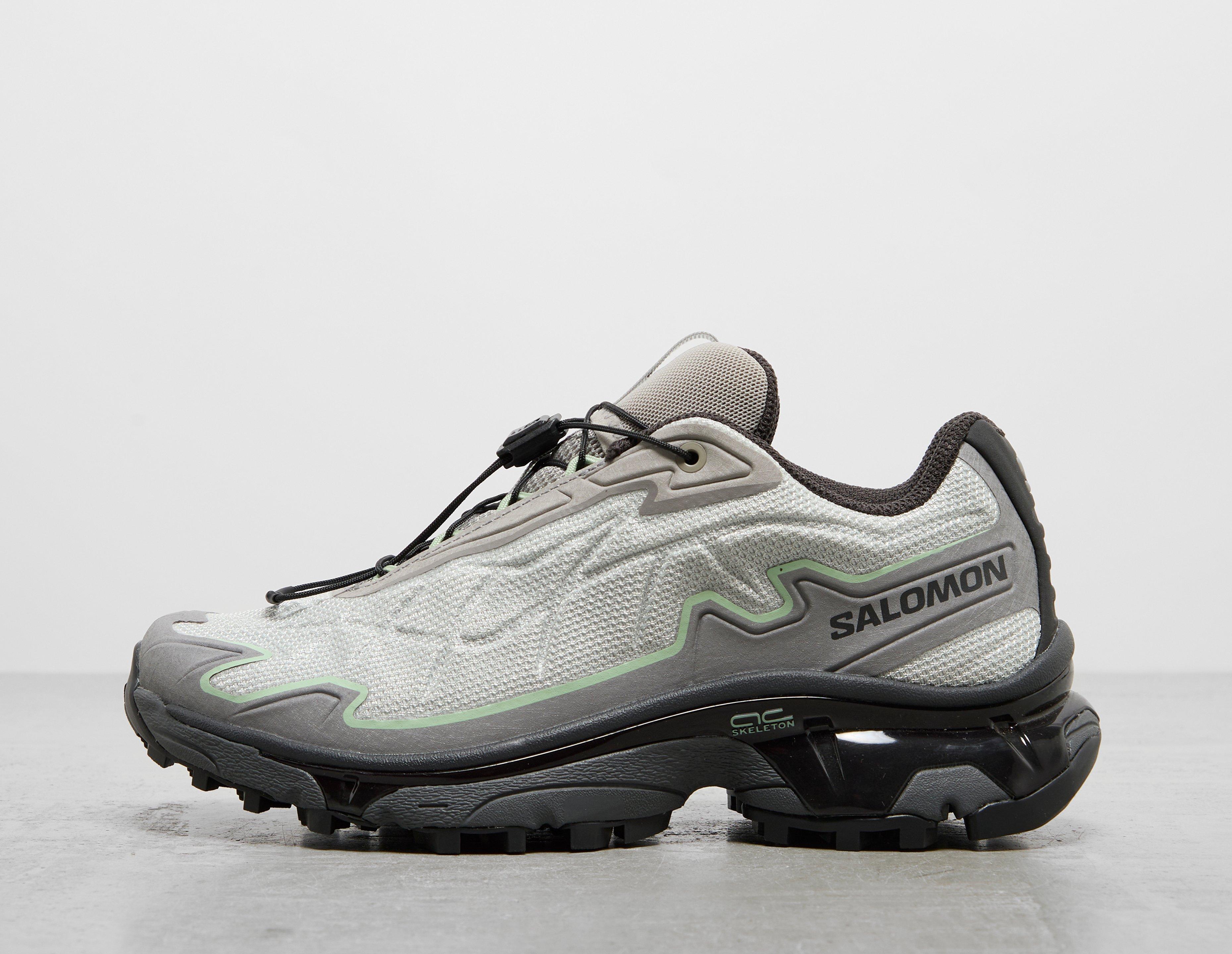 Grey on sale salomon shoes