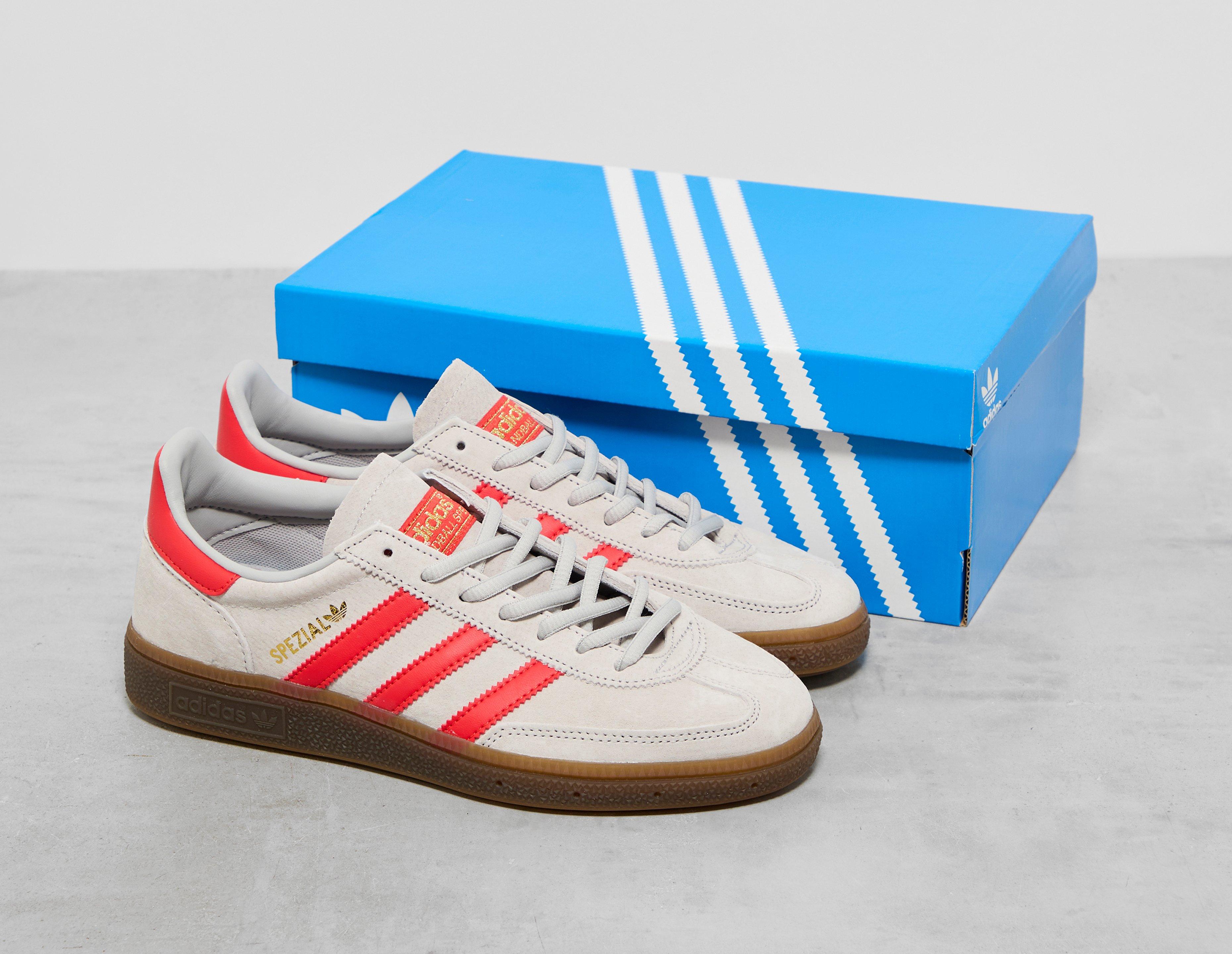 Adidas hot sale spezial womens