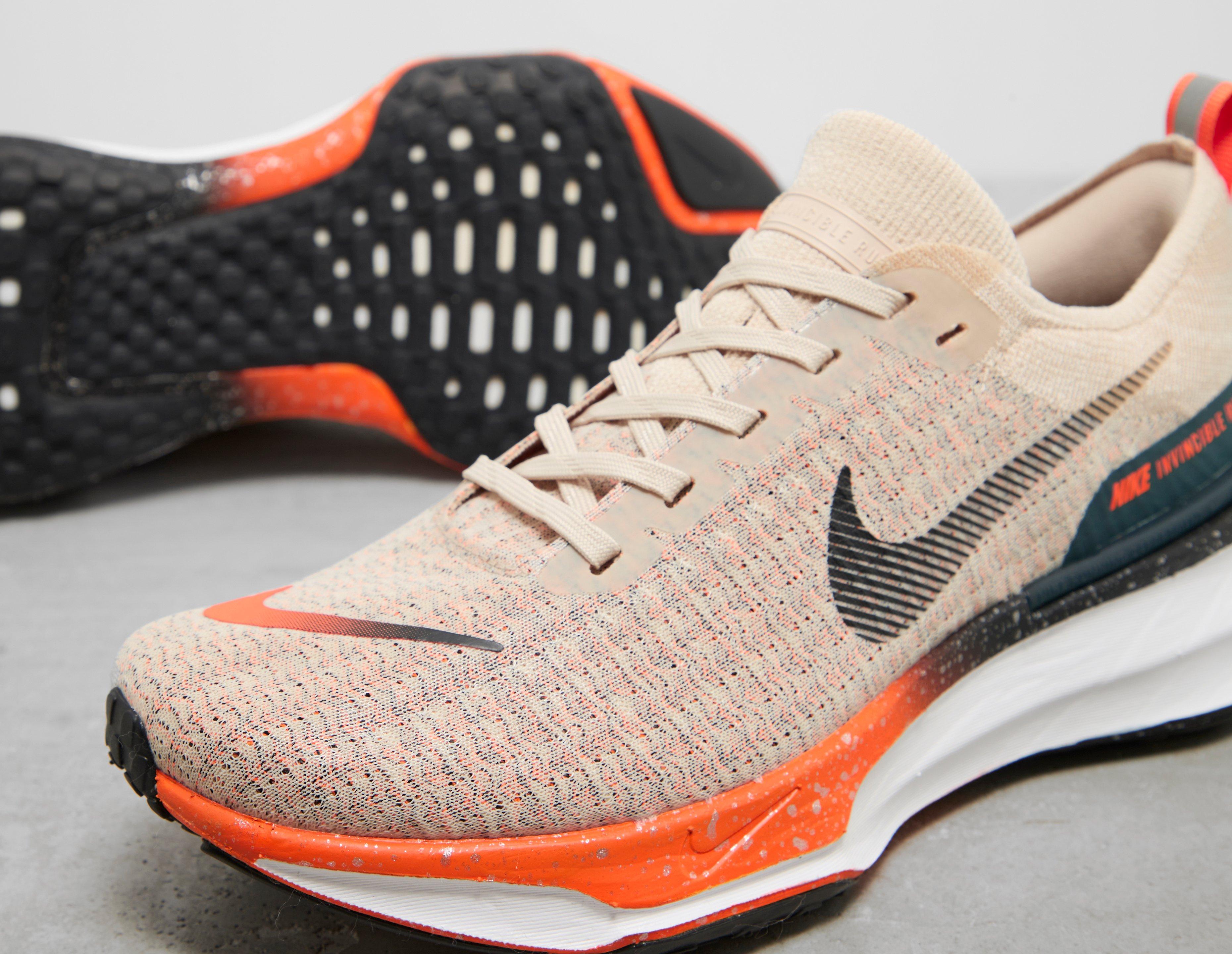 Nike Invincible Run 3 Oatmeal FQ8720-140