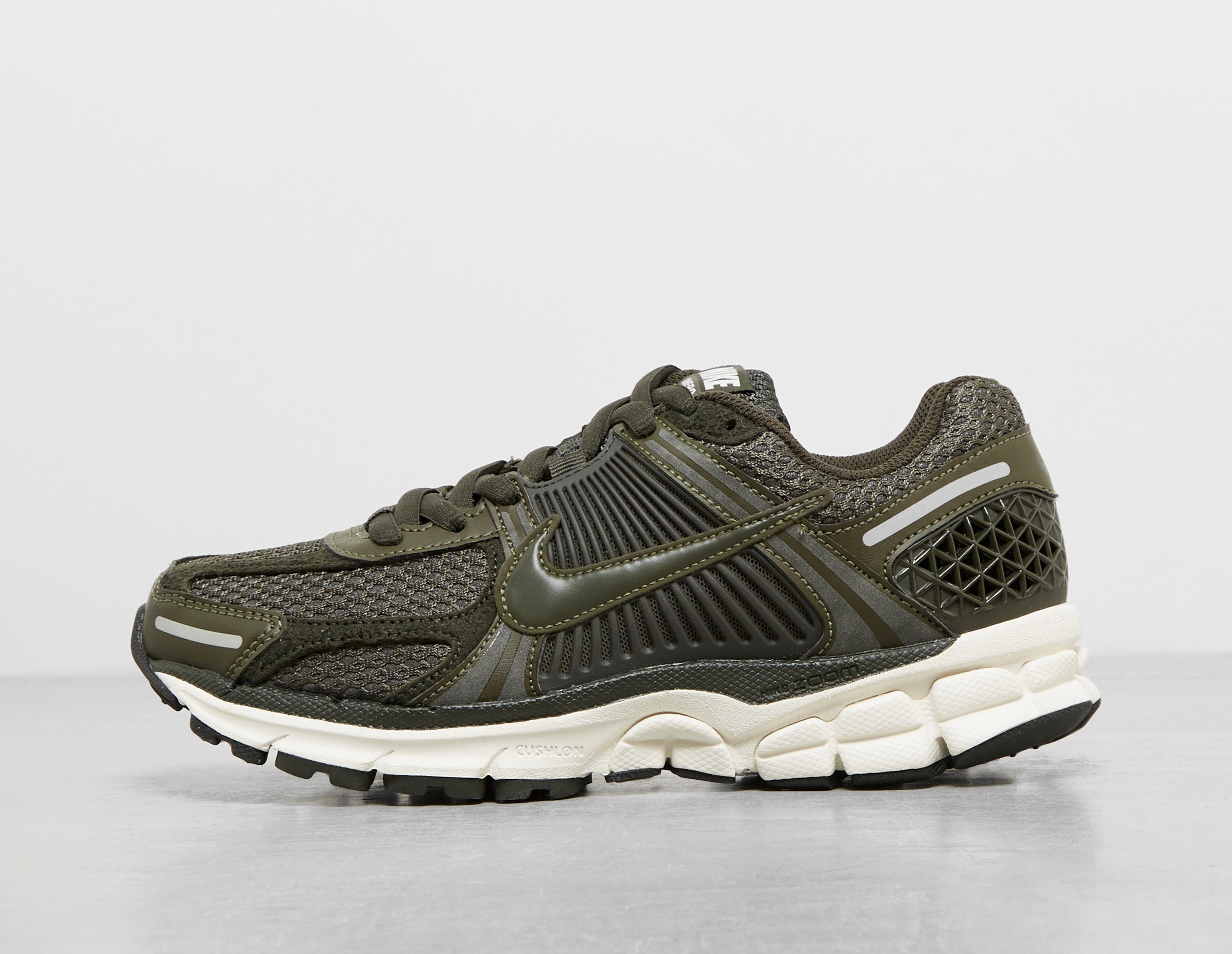 nike vomero green