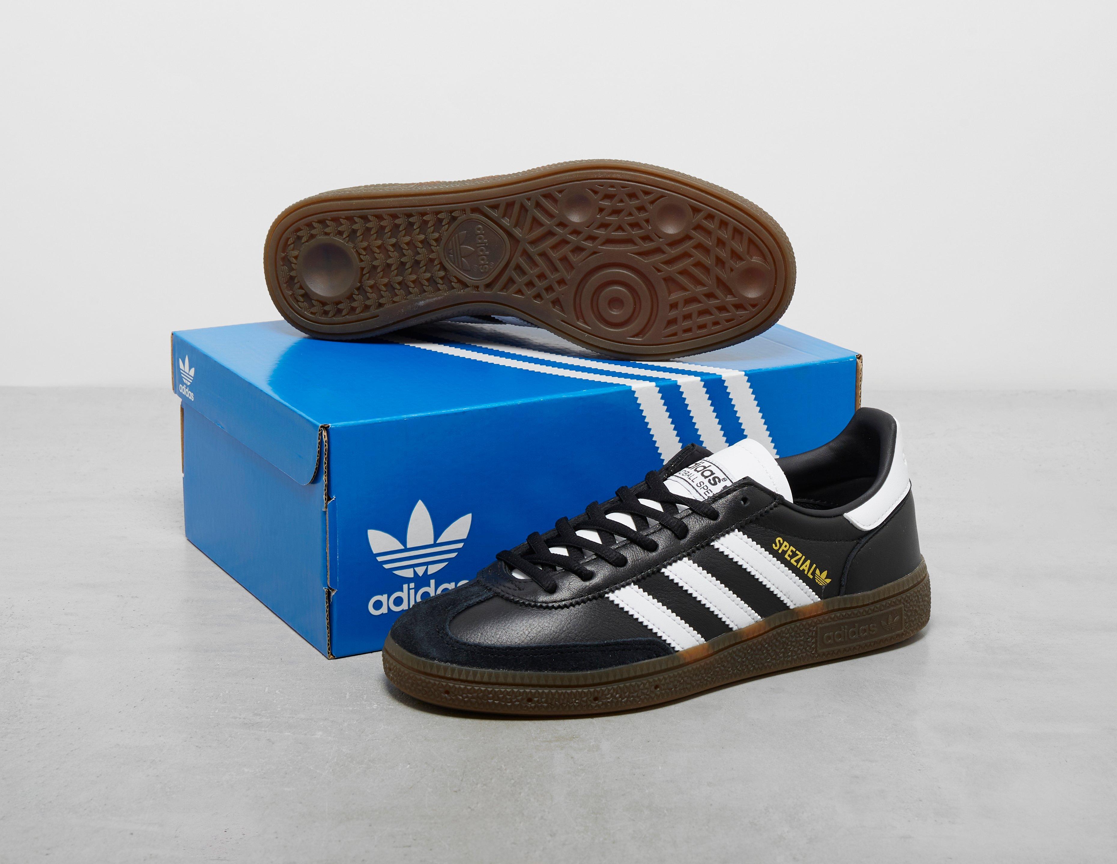 Adidas spezial deals black and blue