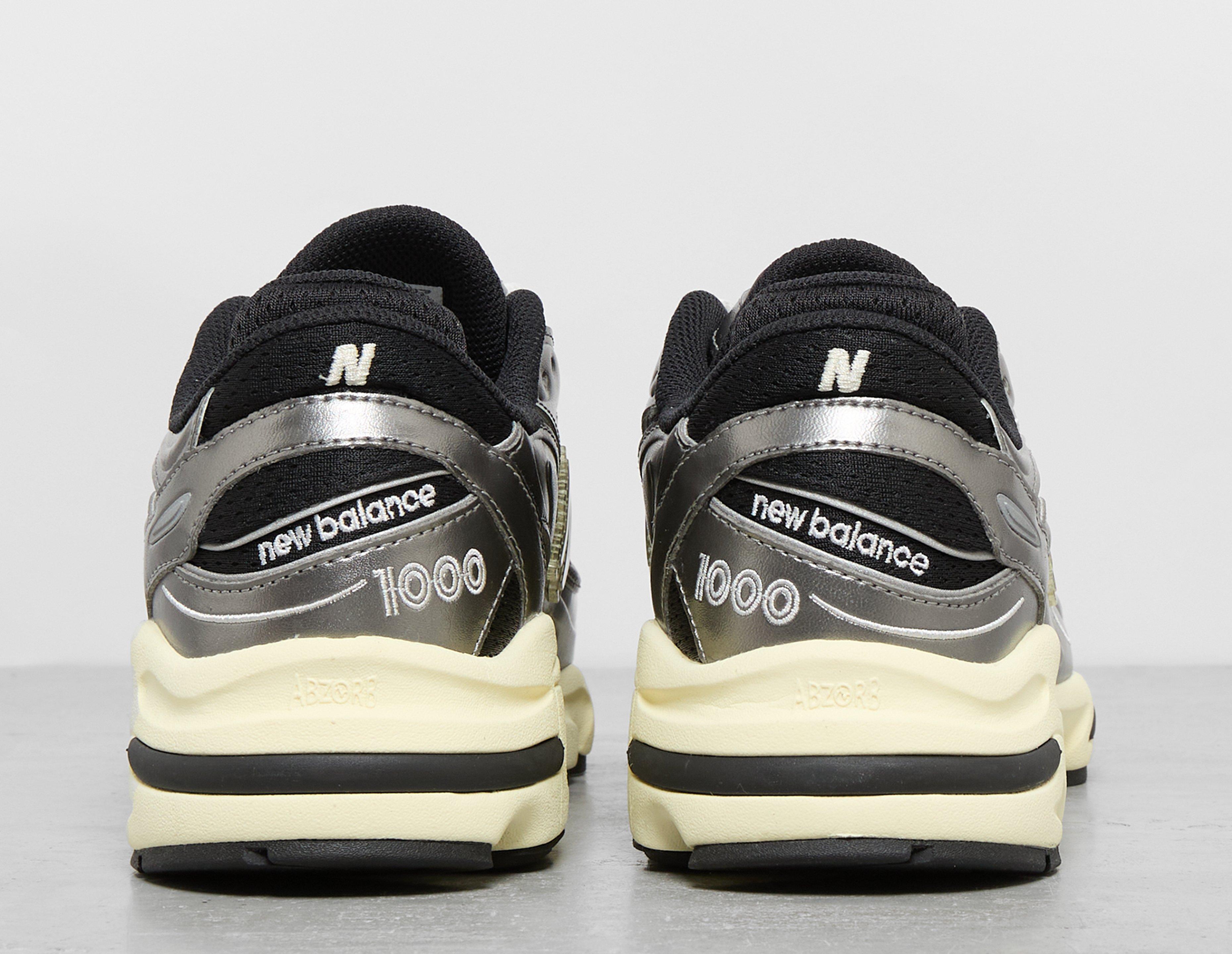 New Balance 1000 Women s