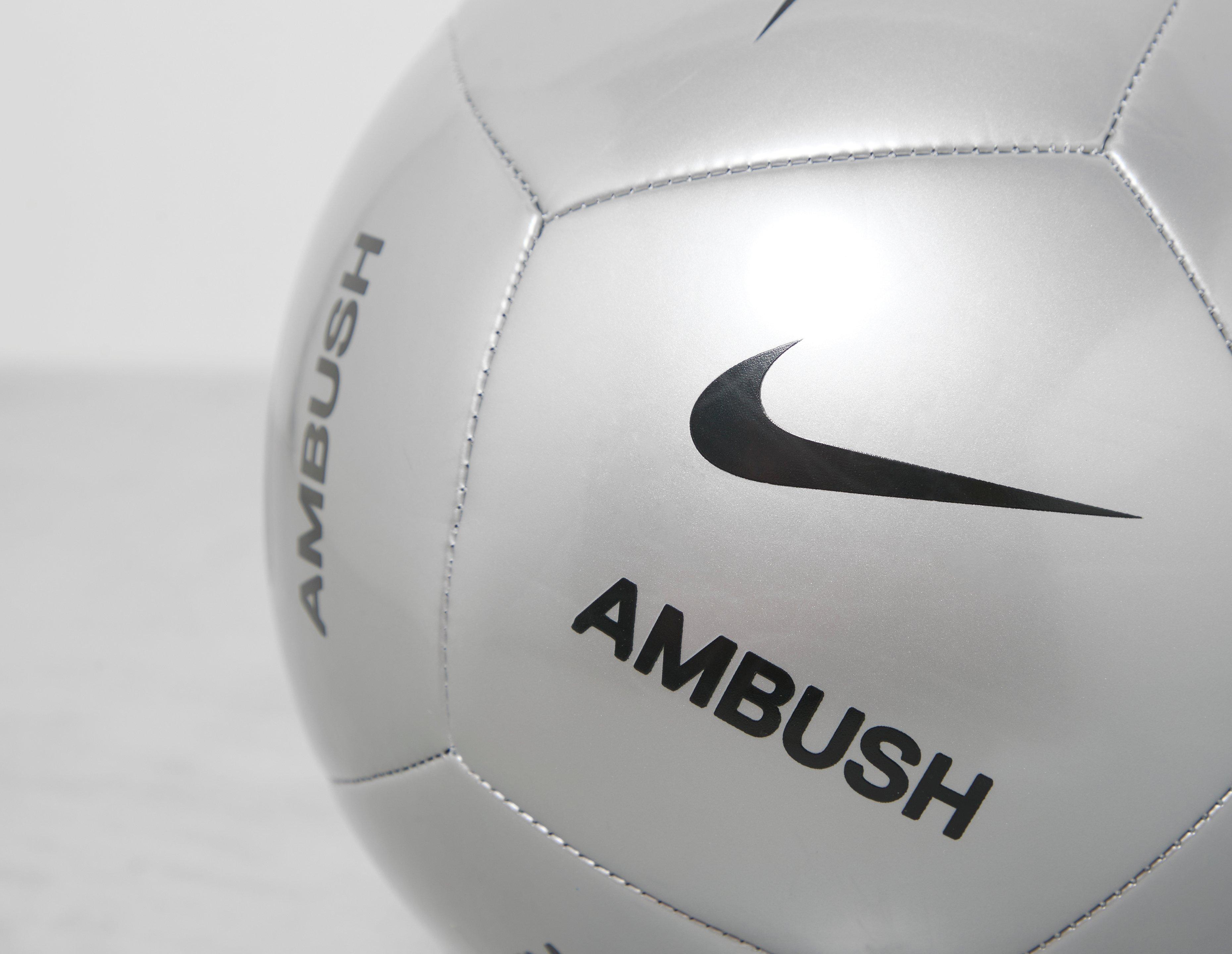 Nike x Ambush x Ambush Ballon De Football à Logo Imprimé - Farfetch