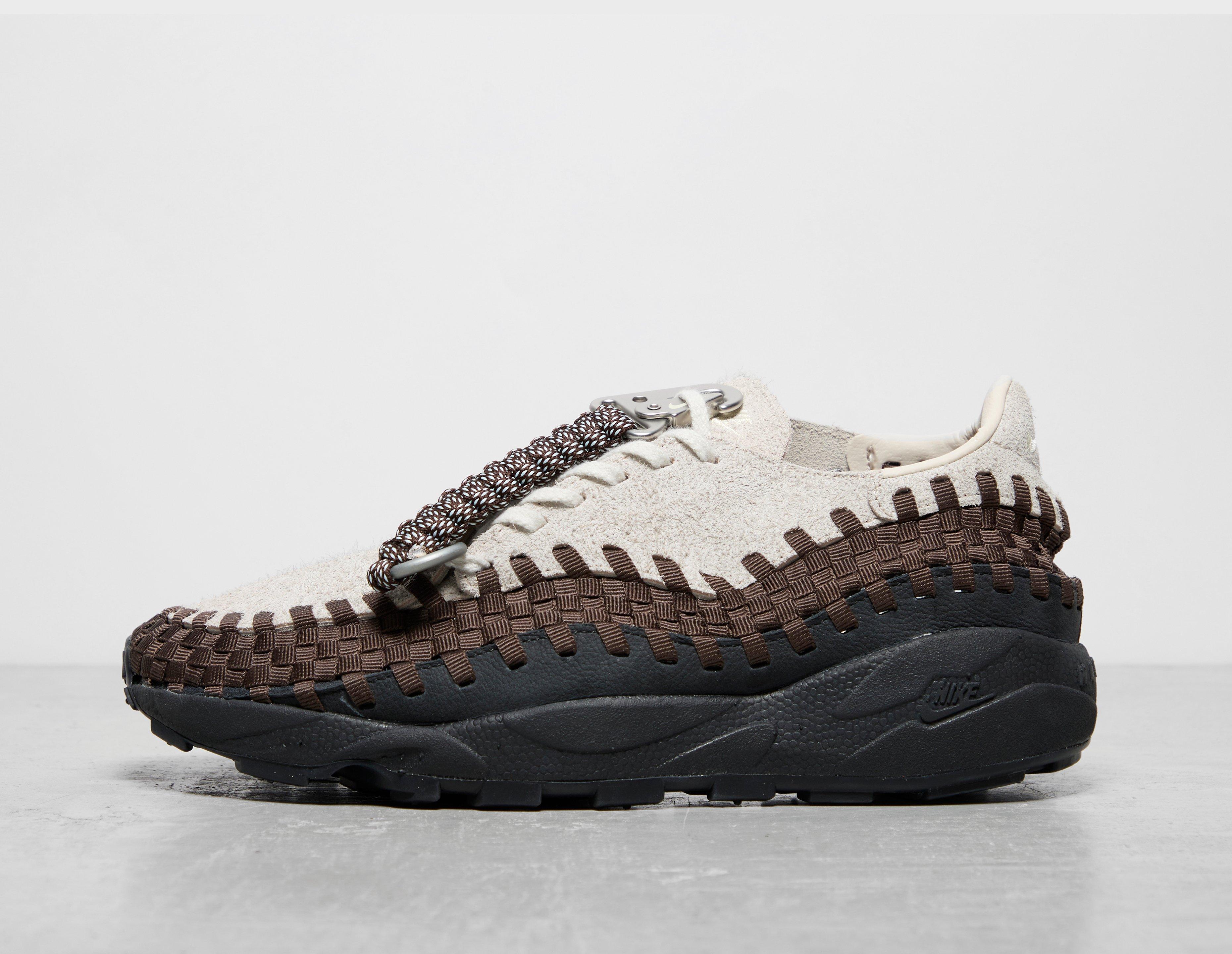 Nikelab store footscape woven