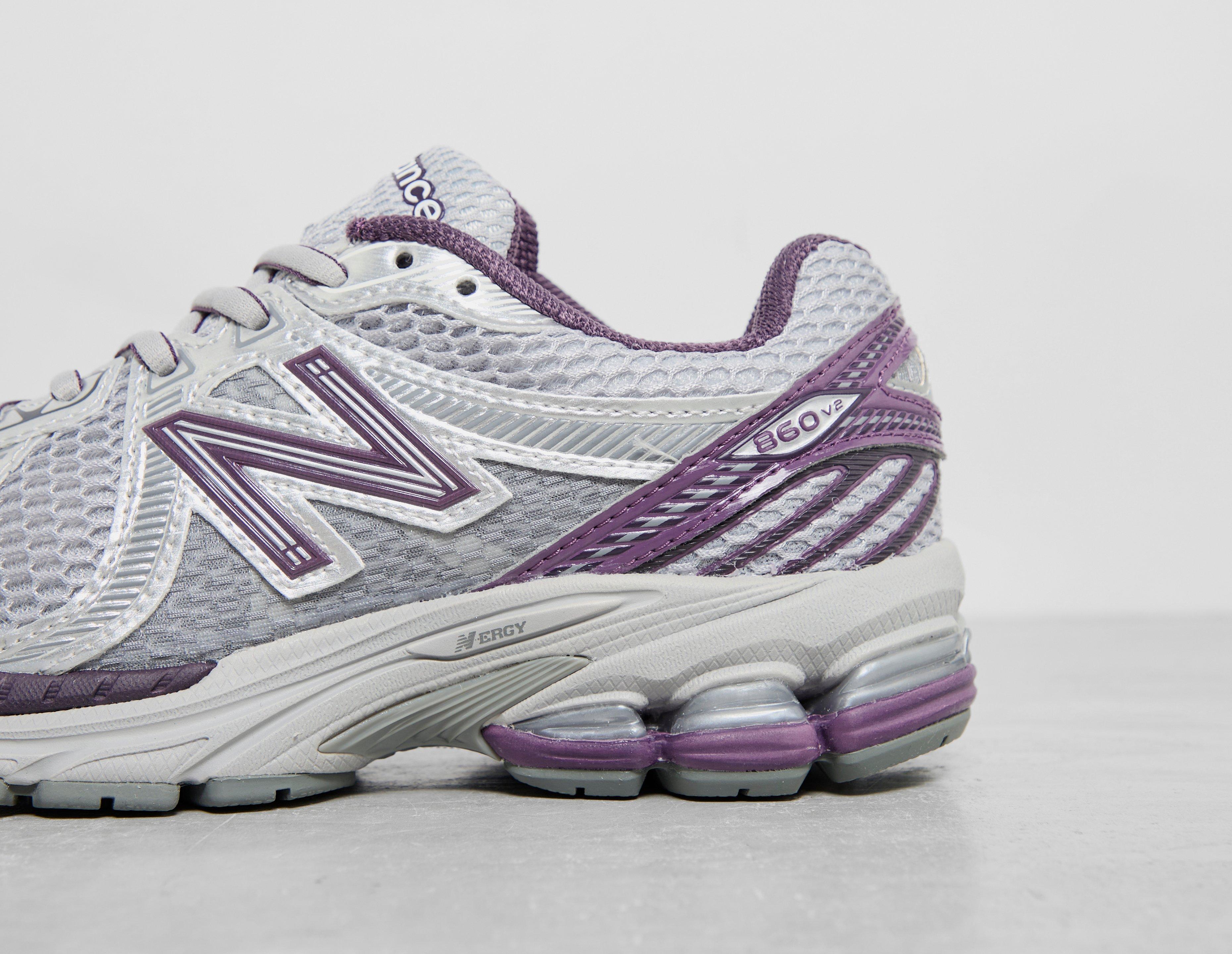 New balance 860 womens best sale walking shoe