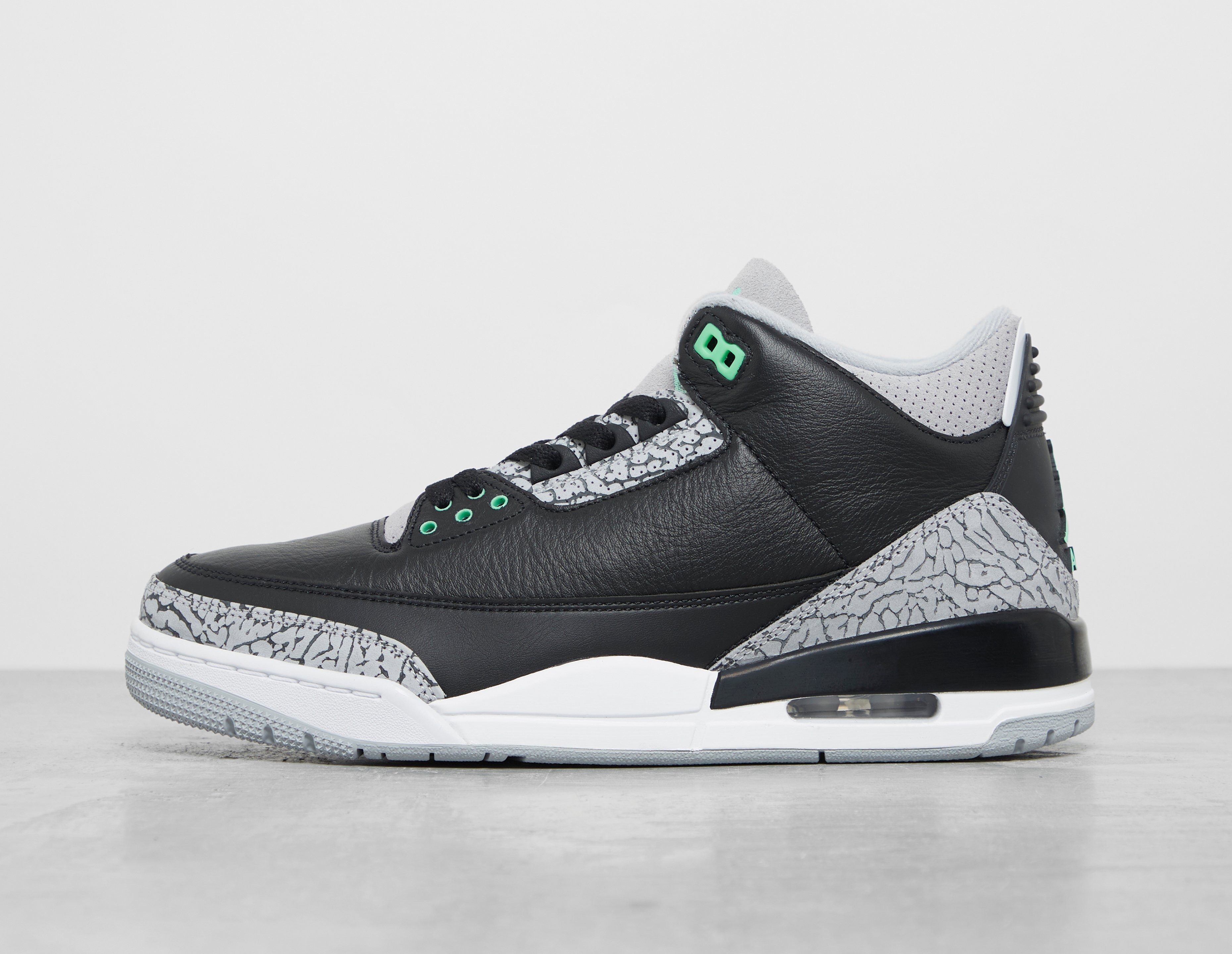 Black Jordan Air 3 